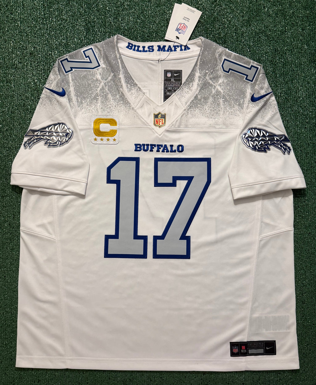 Josh Allen Buffalo Bills Jersey #17 Nike Vapor Fuse Limited Rivalry White Size (XL) NFL