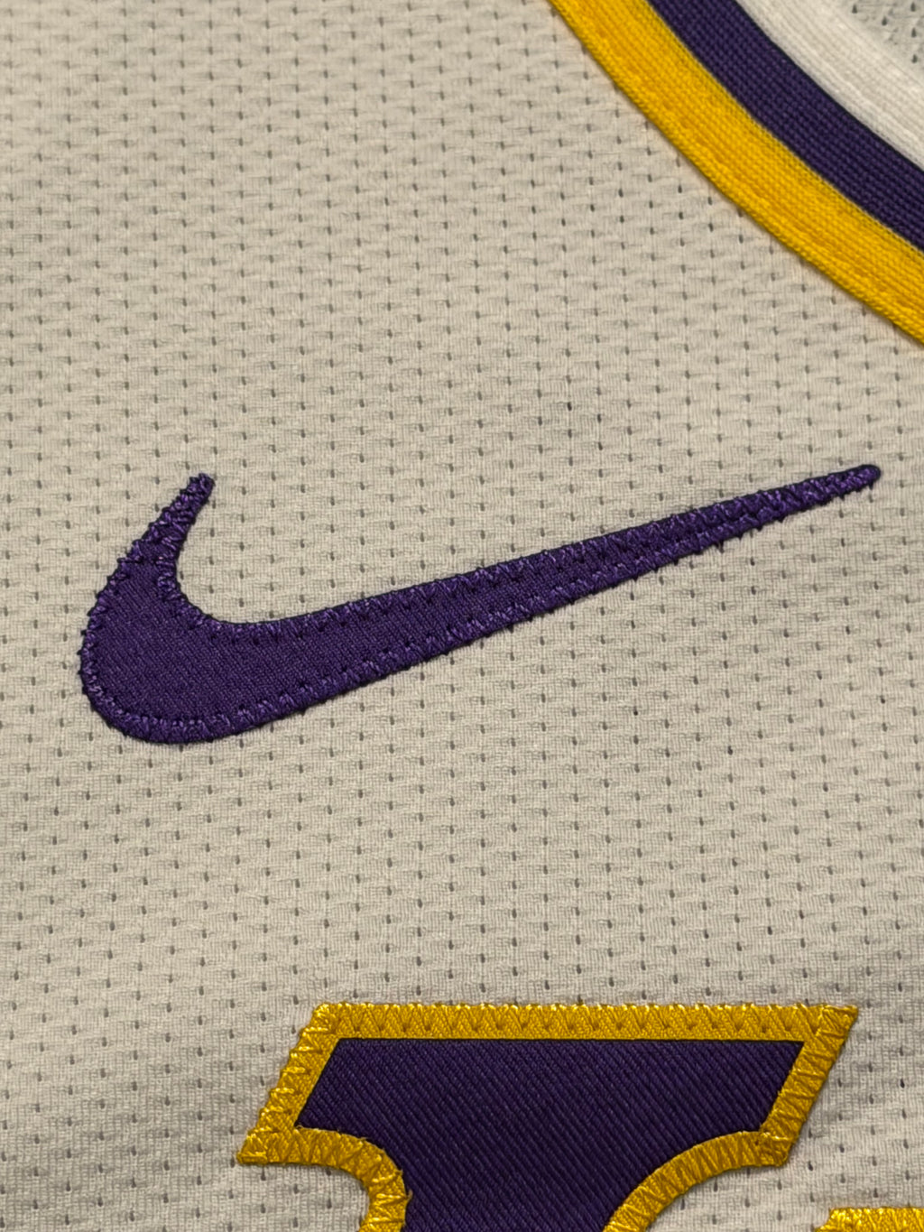 Luka Doncic Los Angeles Lakers Jersey #77 Nike ADV Authentic White Size 52 (XL) NBA