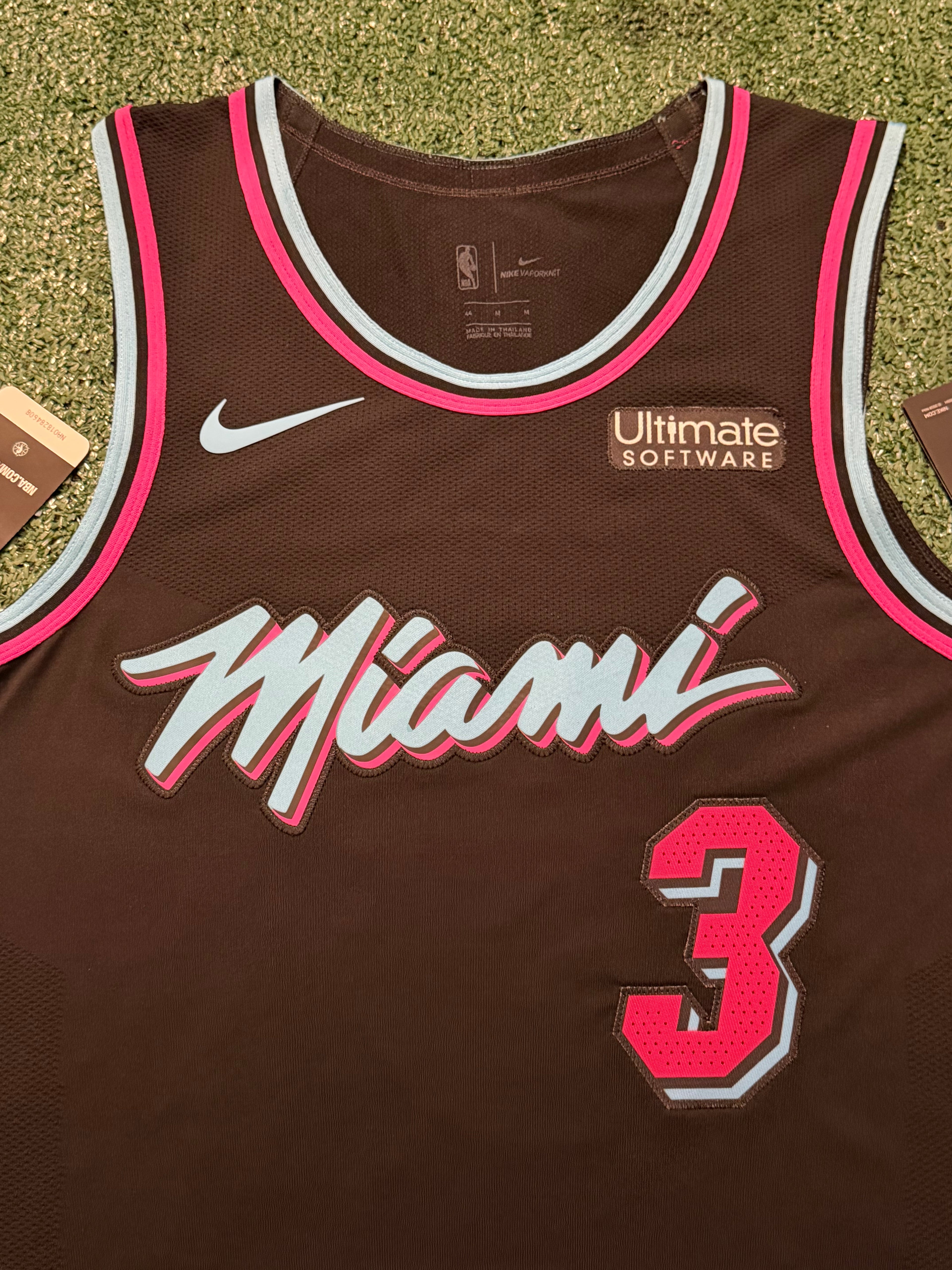 Dwayne Wade Miami Heat Jersey #3 Nike Vaporknit Authentic Black Size 44 (Medium) NBA