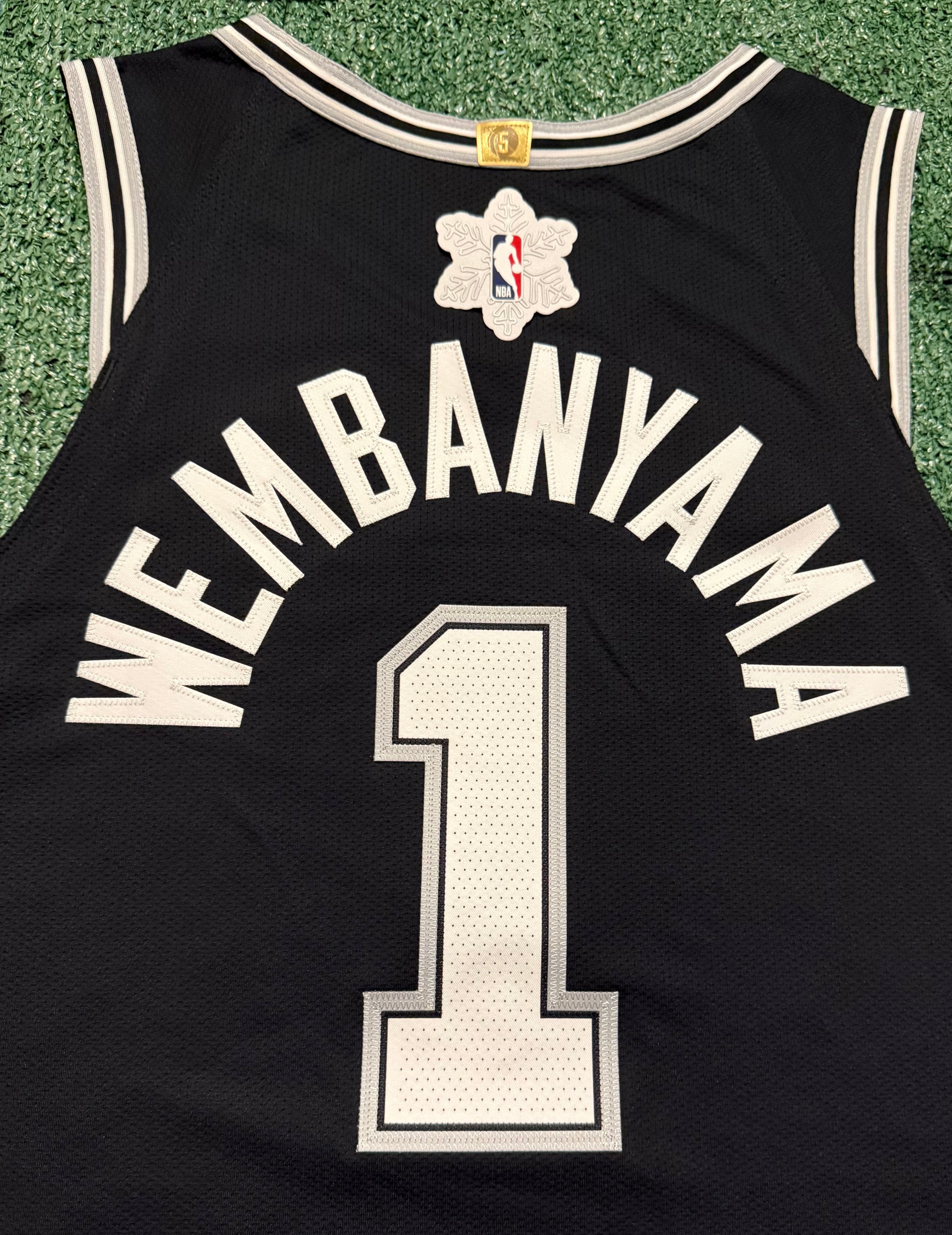 Victor Wembanyama San Antonio Spurs Jersey #1 Nike ADV Authentic Black Size 48 (L) NBA