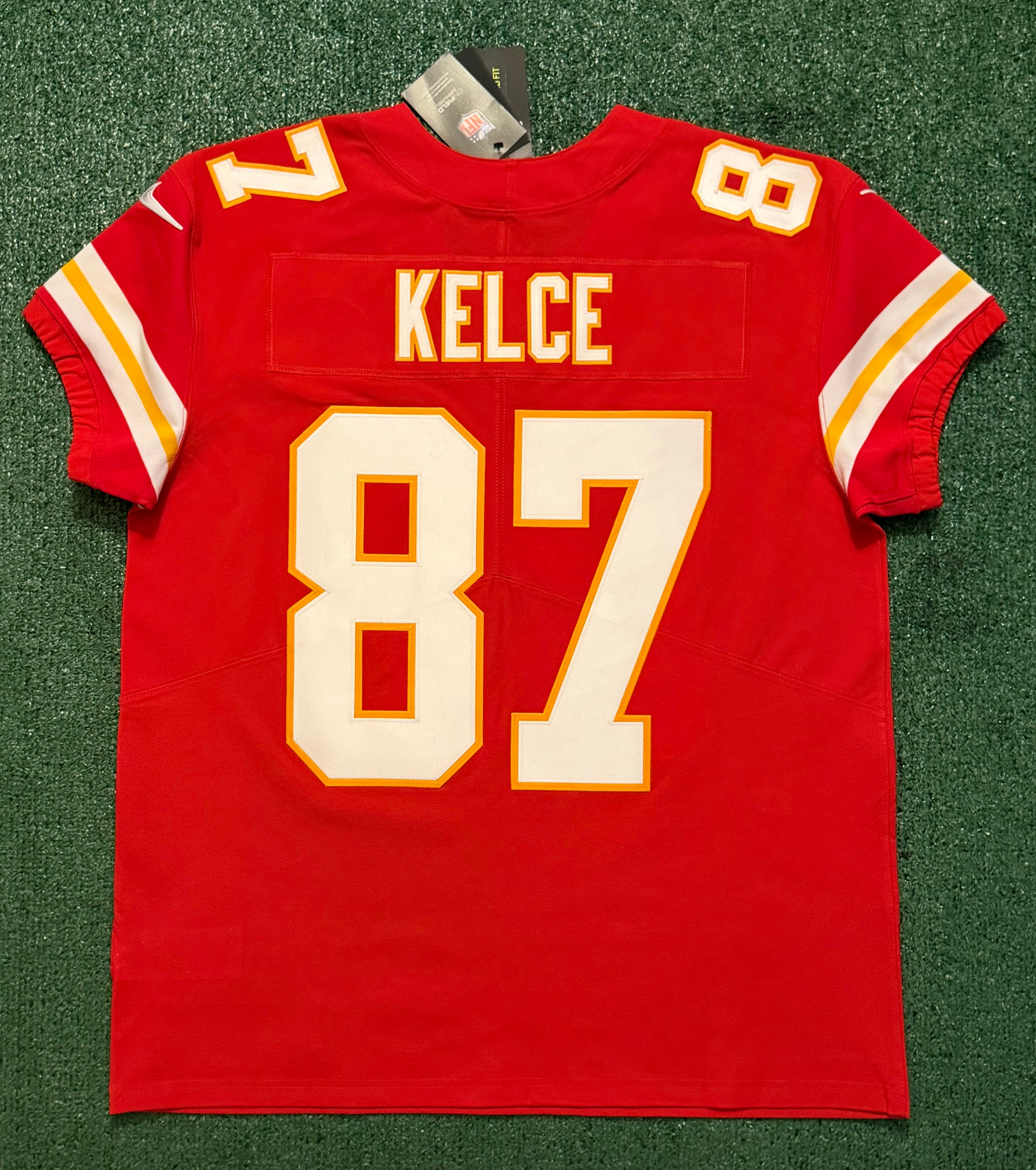Travis Kelce Kansas City Chiefs Jersey #87 Nike Vapor Elite Red Size 44 (Large) NFL