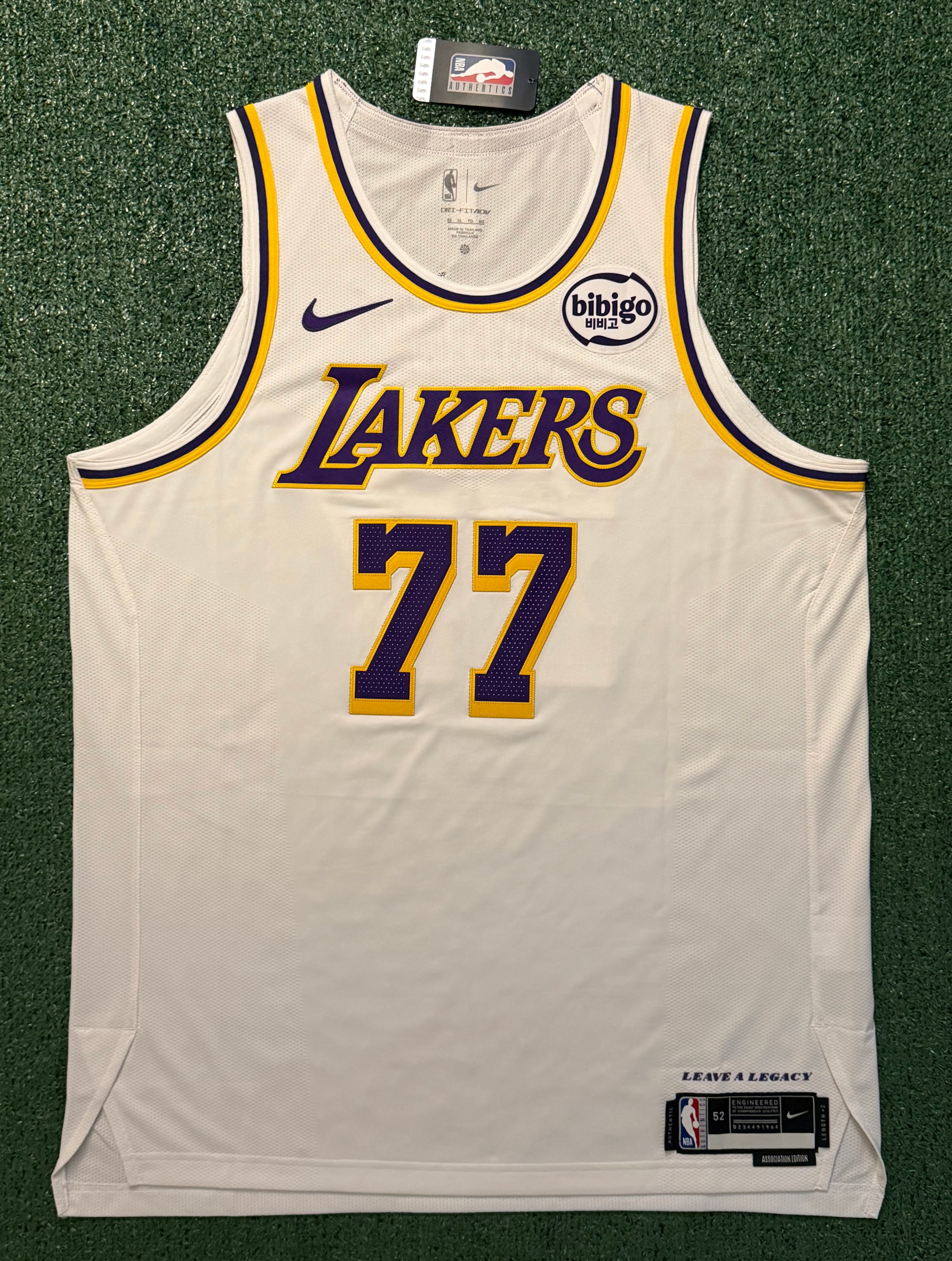 Luka Doncic Los Angeles Lakers Jersey #77 Nike ADV Authentic White Size 52 (XL) NBA