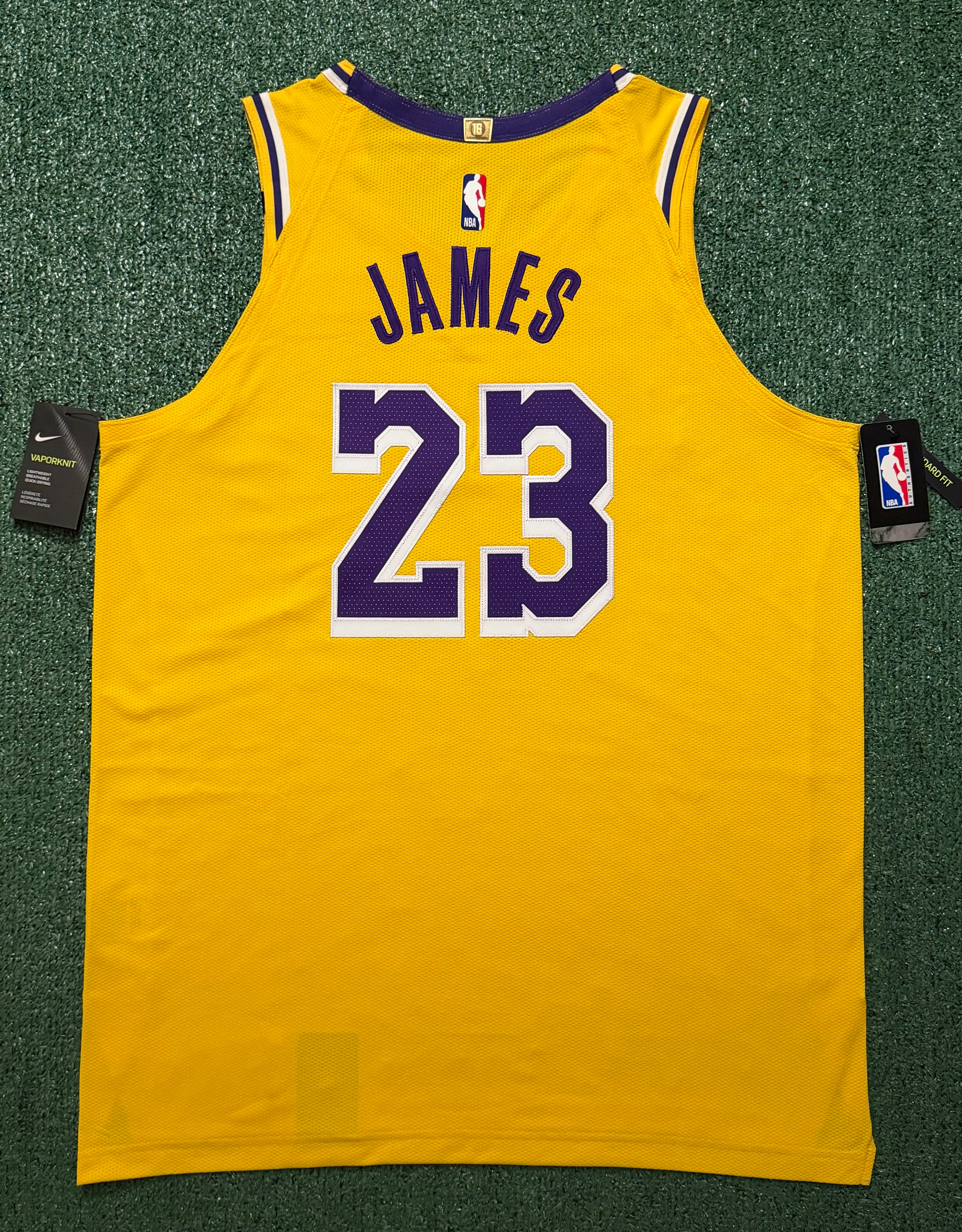 LeBron James Los Angeles Lakers Jersey #23 Nike VaporKnit Authentic Gold Size 52 (XL) NBA