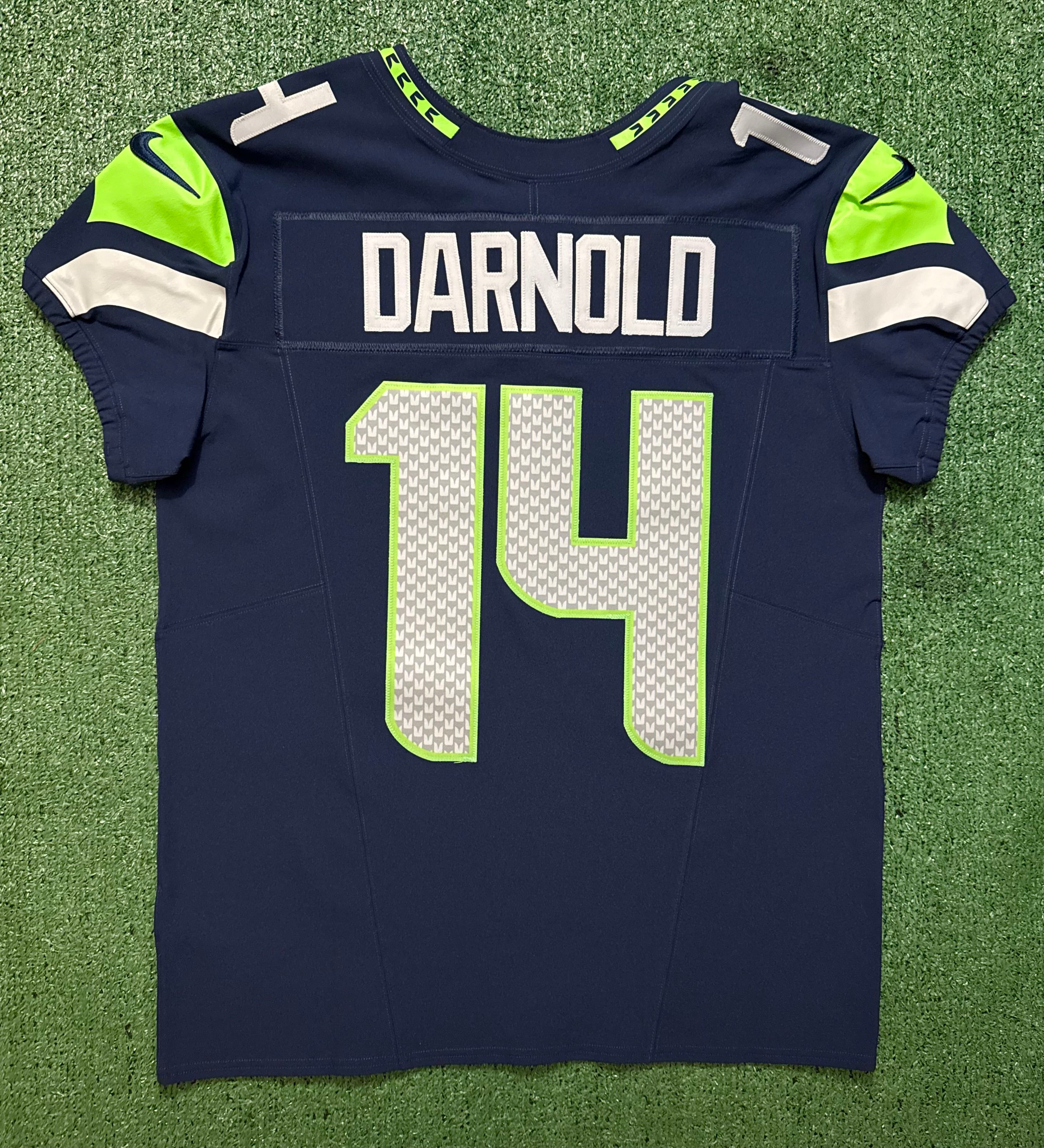 Sam Darnold Seattle Seahawks Jersey #14 Nike Vapor FUSE Elite Navy Size 44 (Large) NFL