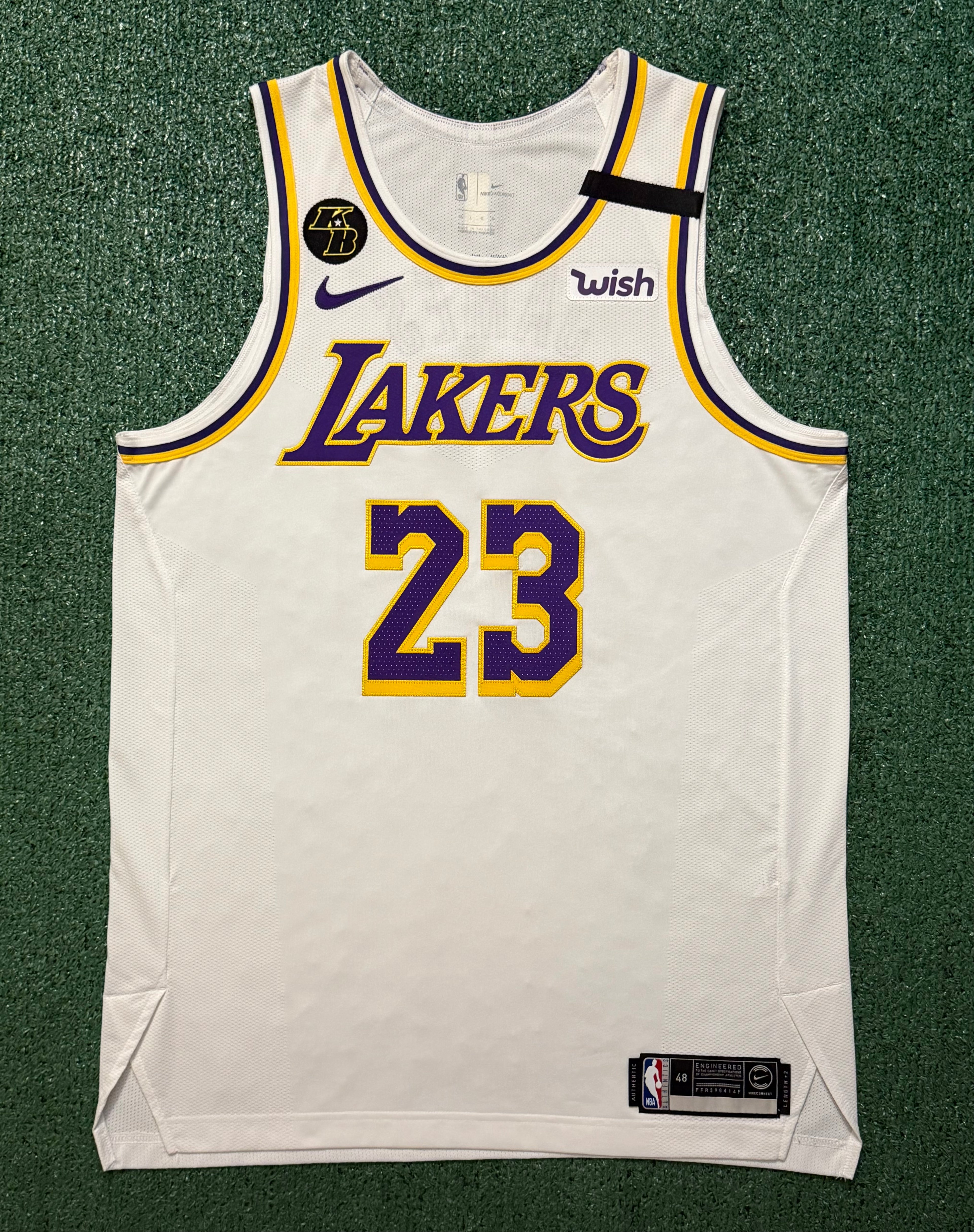 LeBron James Los Angeles Lakers Jersey #23 Nike VaporKnit Authentic White Size 48 (Large) NBA