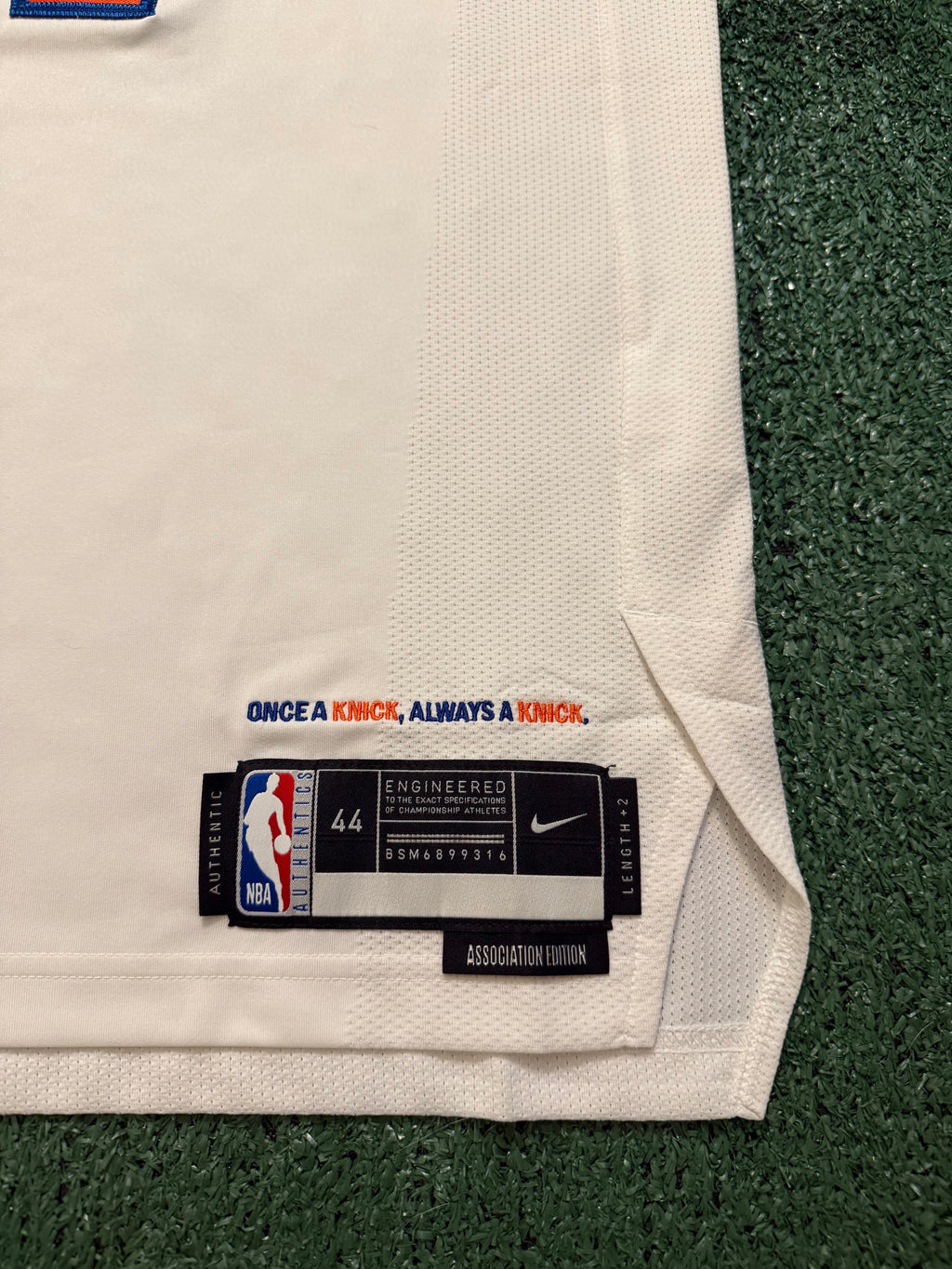 Jalen Brunson New York Knicks Jersey #11 Nike ADV Authentic White Size 44 (M) NBA