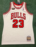 Micheal Jordan Chicago Bulls Jersey #23 Mitchell & Ness Authentic White Size 44 (L) NBA