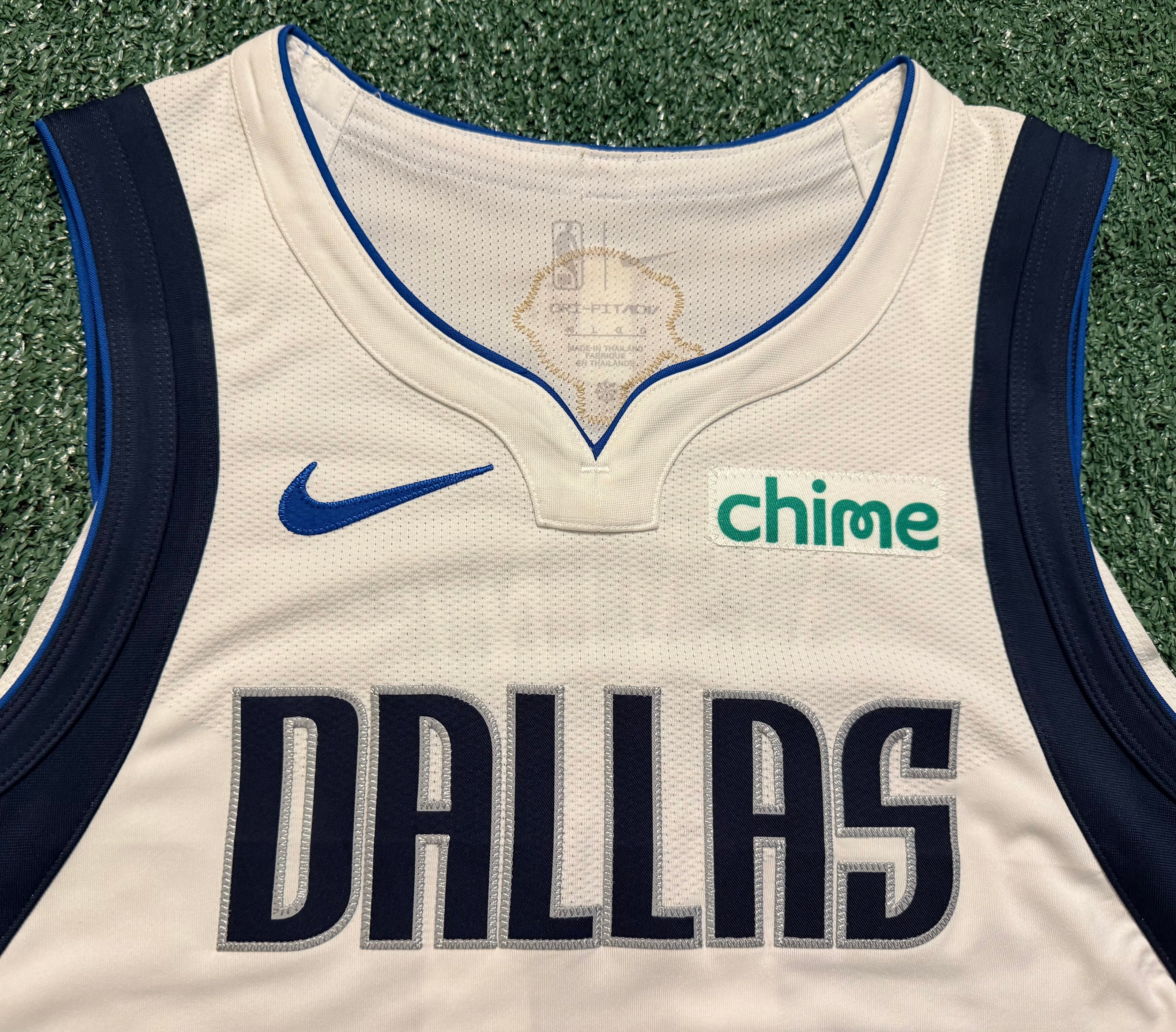 Kyrie Irving Dallas Mavericks Jersey #11 Nike ADV White Size 48 (Large) NBA