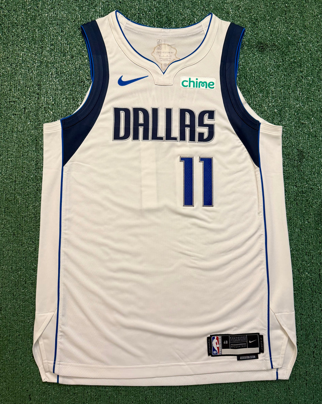 Kyrie Irving Dallas Mavericks Jersey #11 Nike ADV White Size 48 (Large) NBA