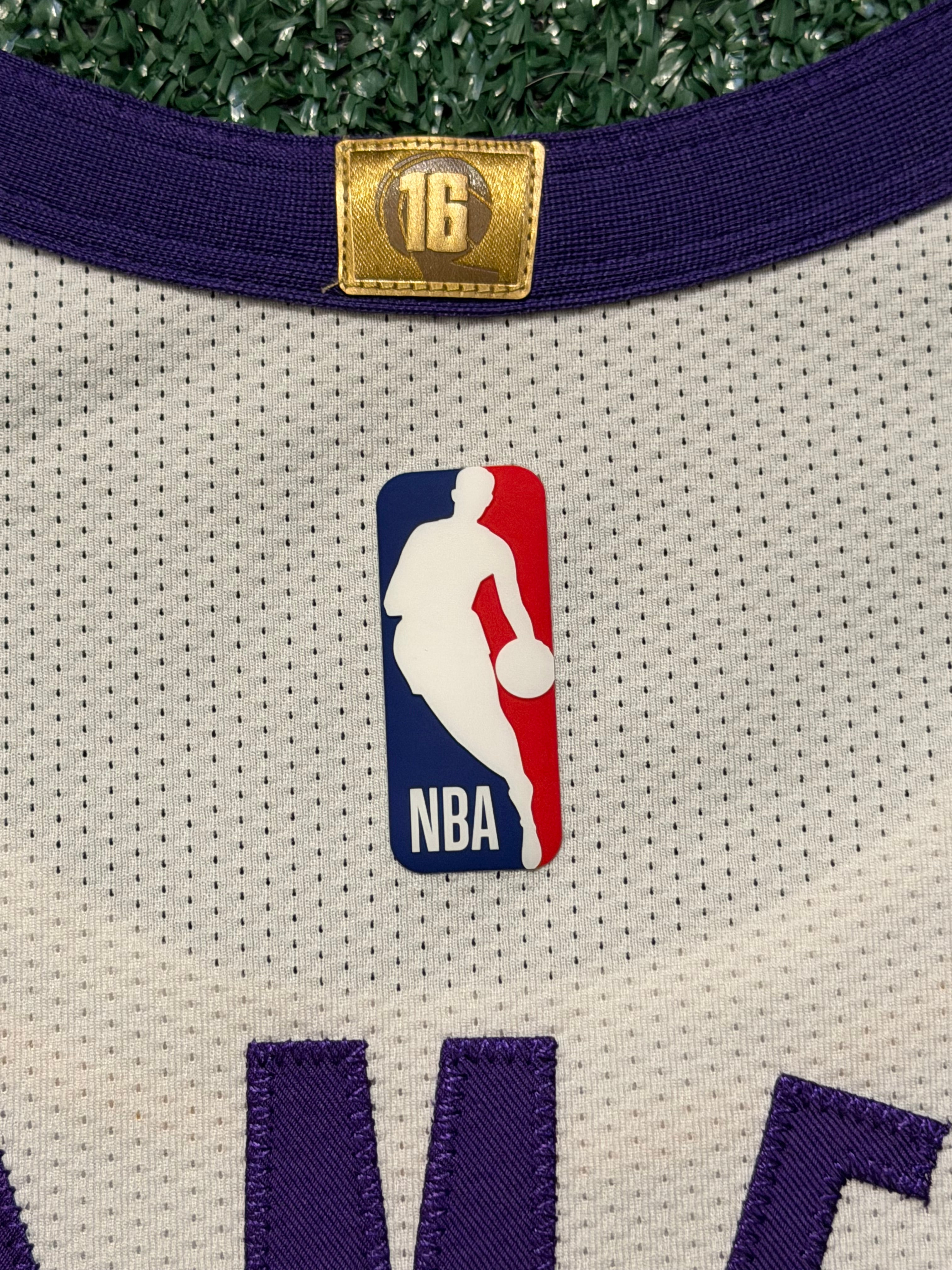LeBron James Los Angeles Lakers Jersey #23 Nike VaporKnit Authentic White Size 48 (Large) NBA