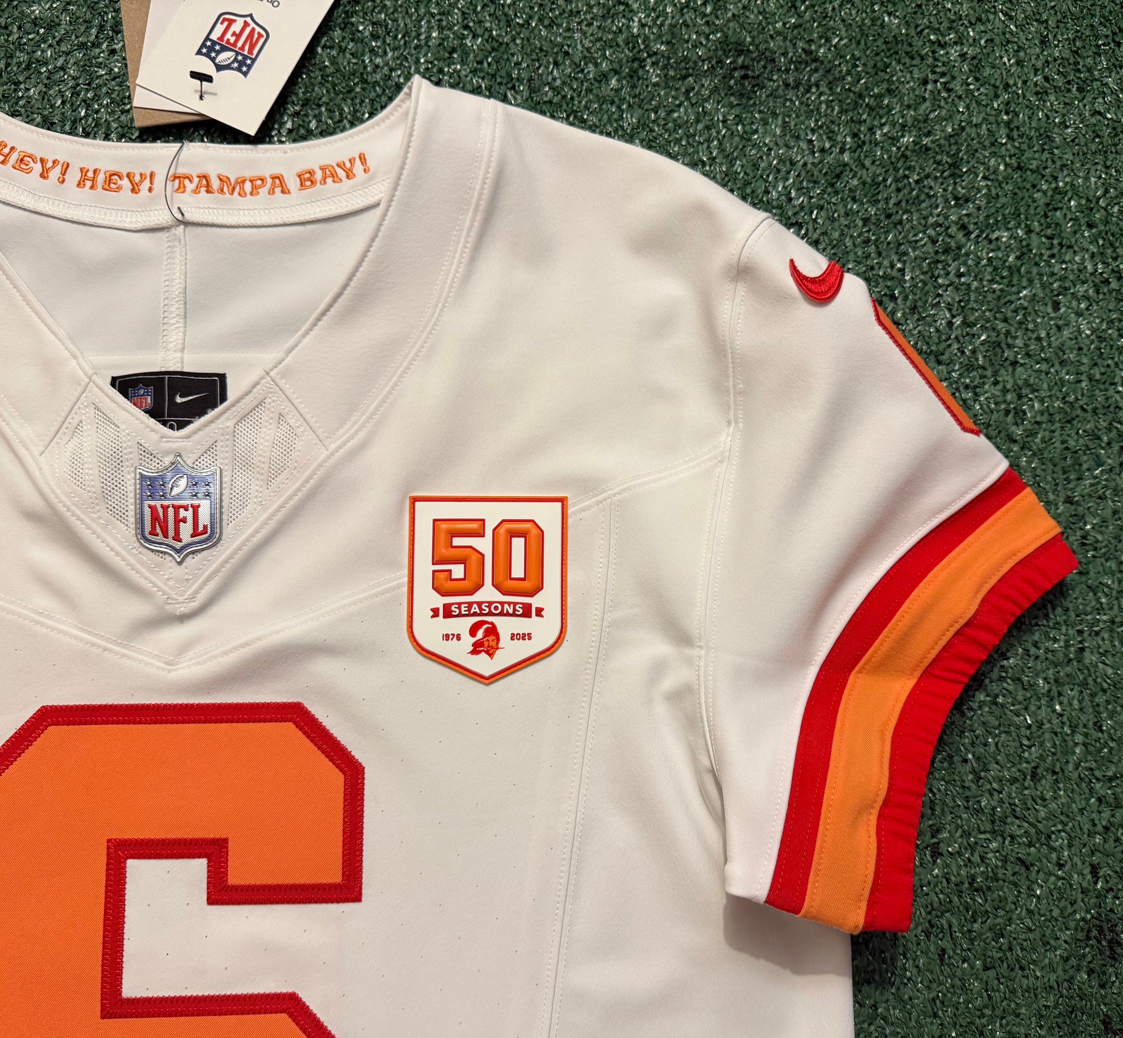 Baker Mayfield Tampa Bay Buccaneers Jersey #6 Nike Vapor FUSE Elite White Creamsicle size 40 (Medium) NFL