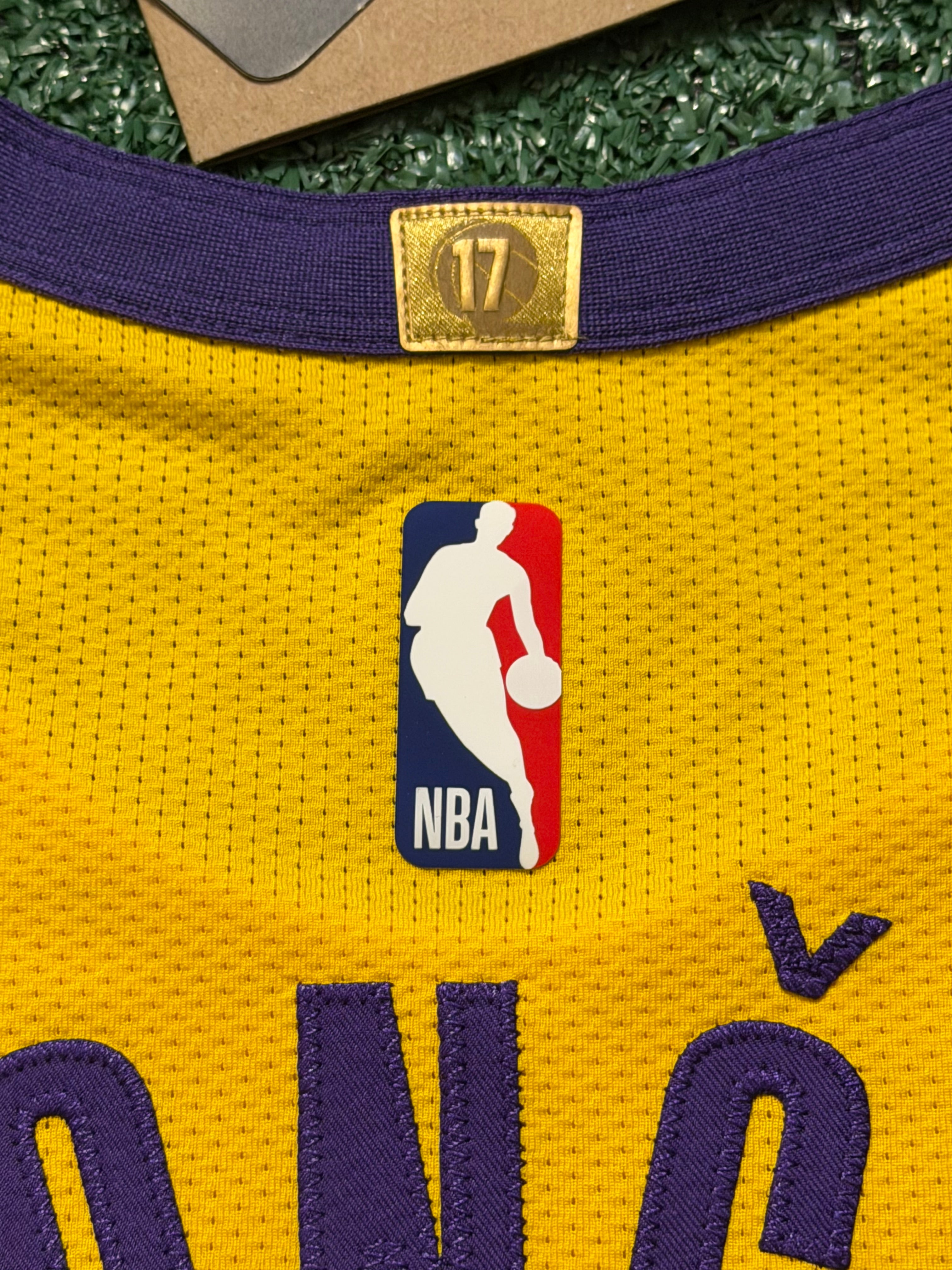 Luka Doncic Los Angeles Lakers Jersey #77 Nike ADV Authentic Gold Size 48 (L) NBA