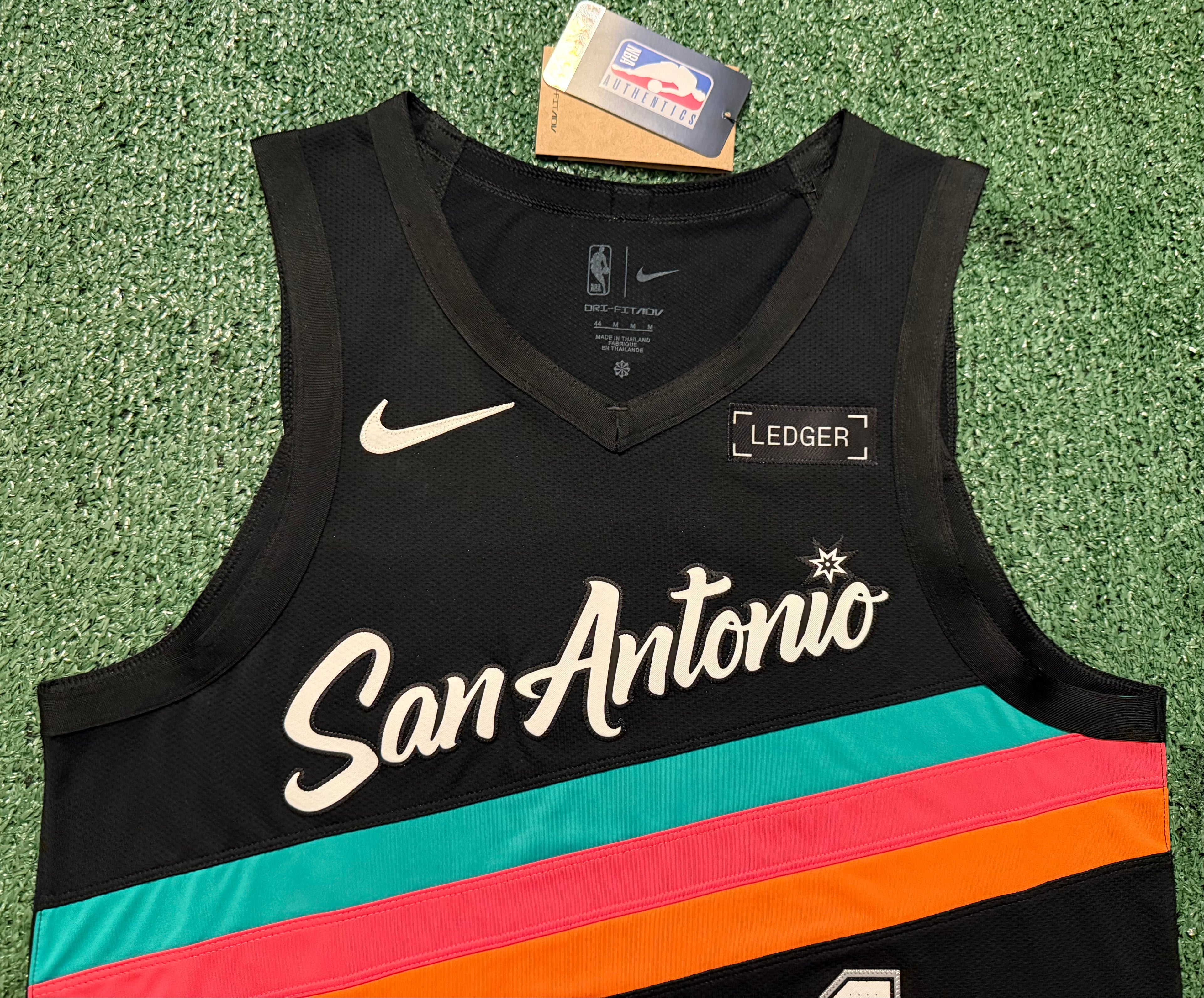 Victor Wembanyama San Antonio Spurs Jersey #1 Nike ADV Authentic Black Size 44 (M) NBA