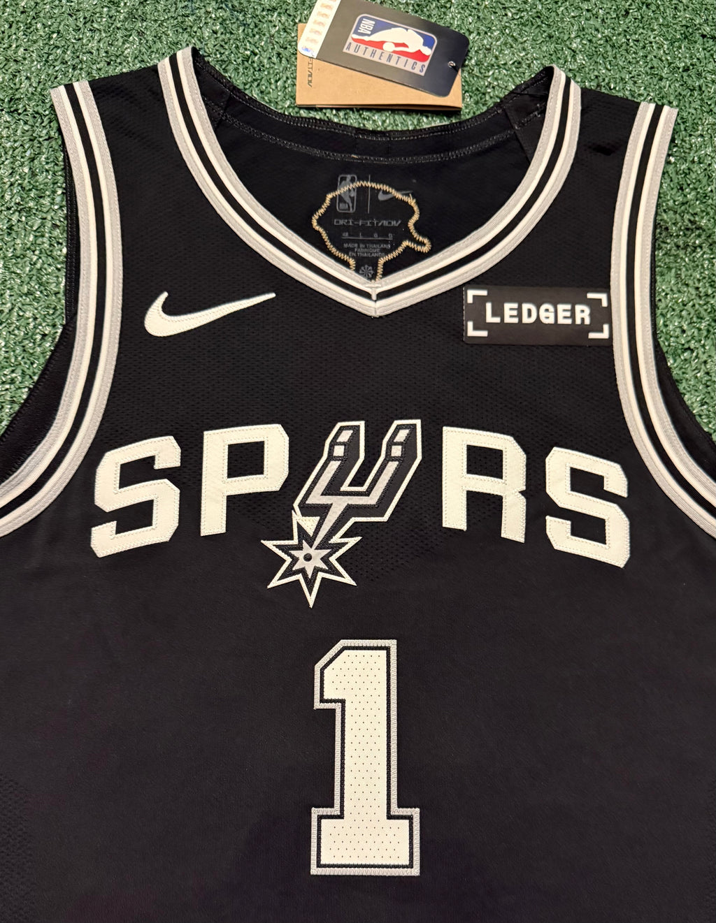Victor Wembanyama San Antonio Spurs Jersey #1 Nike ADV Authentic Black Size 48 (L) NBA