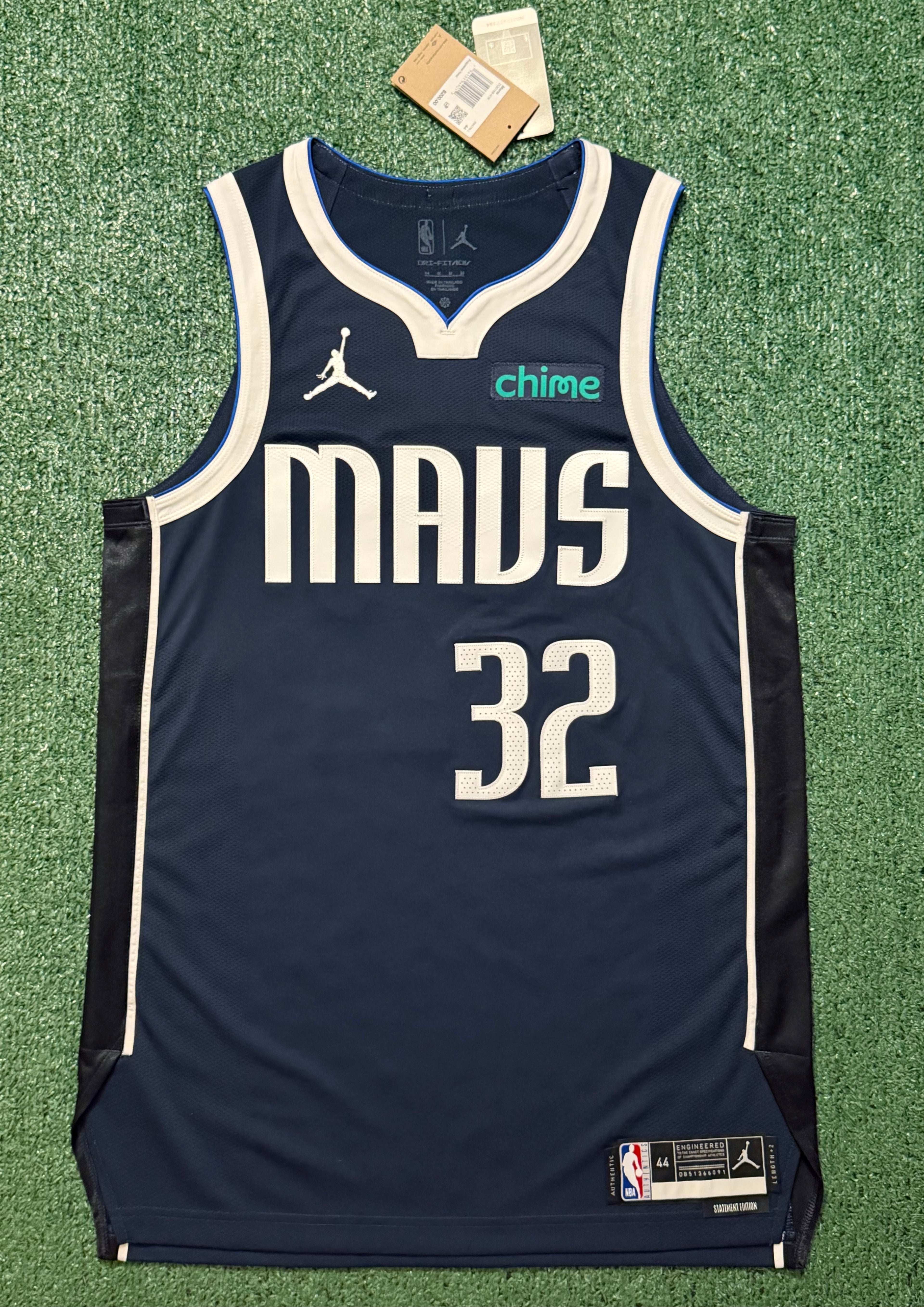 Cooper Flagg Dallas Mavericks Jersey #32 Nike ADV Navy Size 44 (Medium) NBA