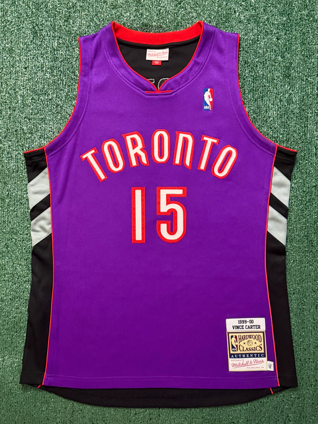 Vince Carter Toronto Raptors Jersey #15 Mitchell & Ness Authentic Purple Size 44 (L) NBA