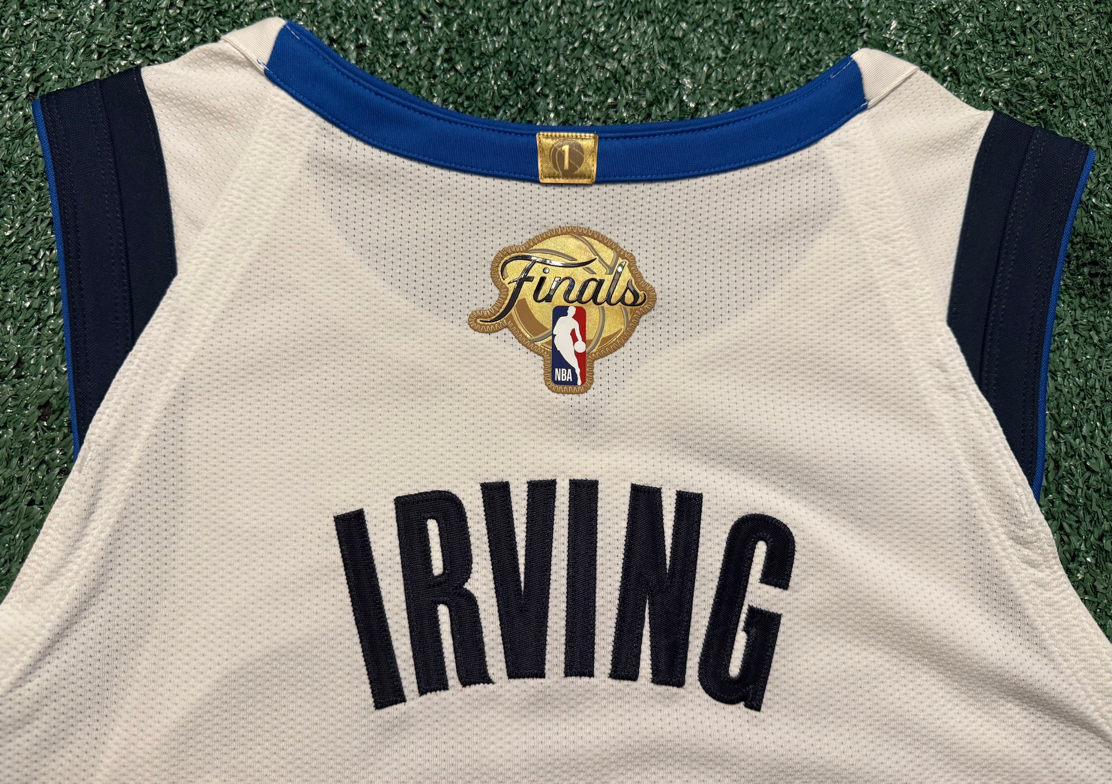 Kyrie Irving Dallas Mavericks Jersey #11 Nike ADV White Size 48 (Large) NBA