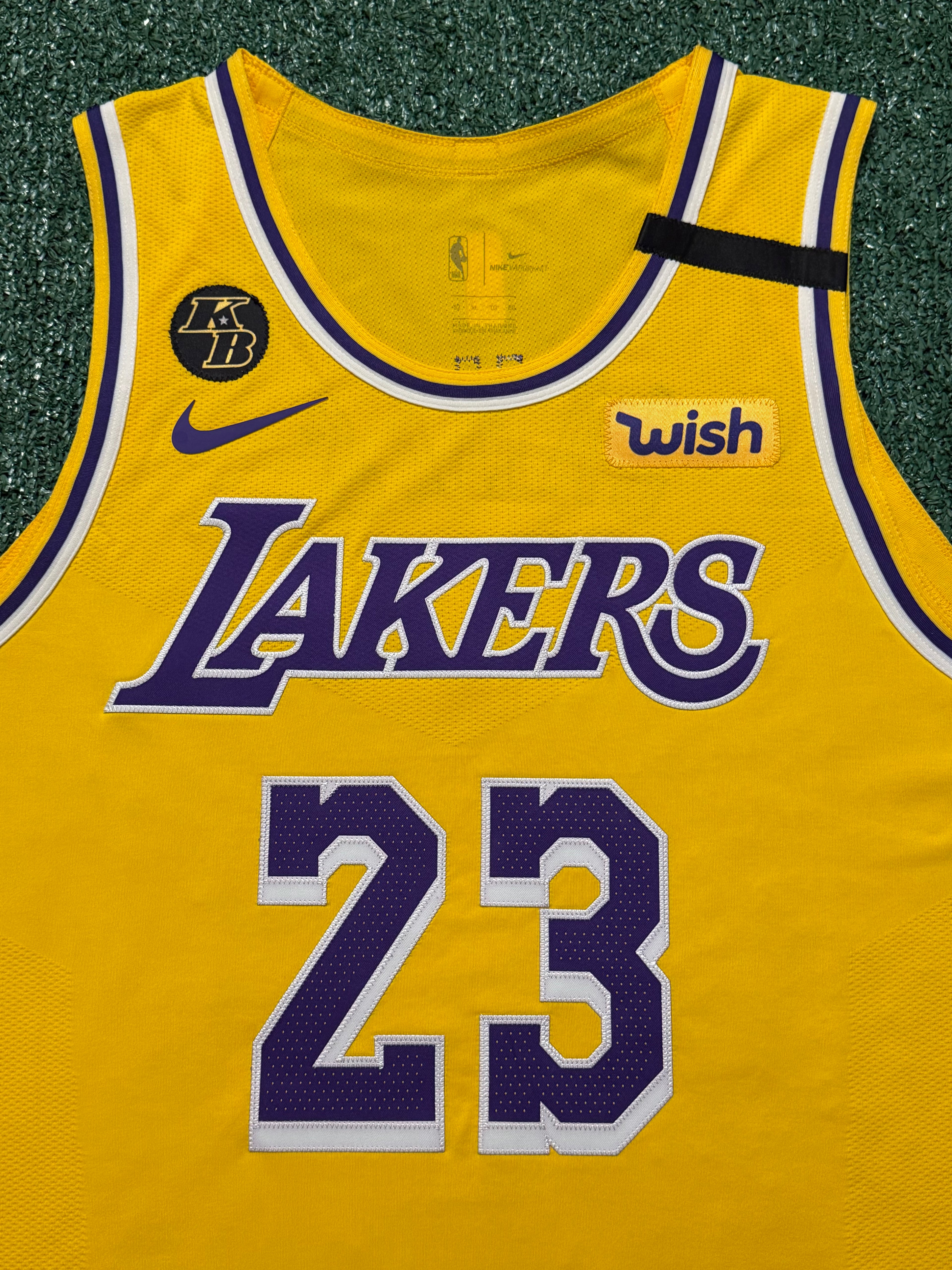 LeBron James Los Angeles Lakers Jersey #23 Nike VaporKnit Authentic Gold Size 52 (XL) NBA