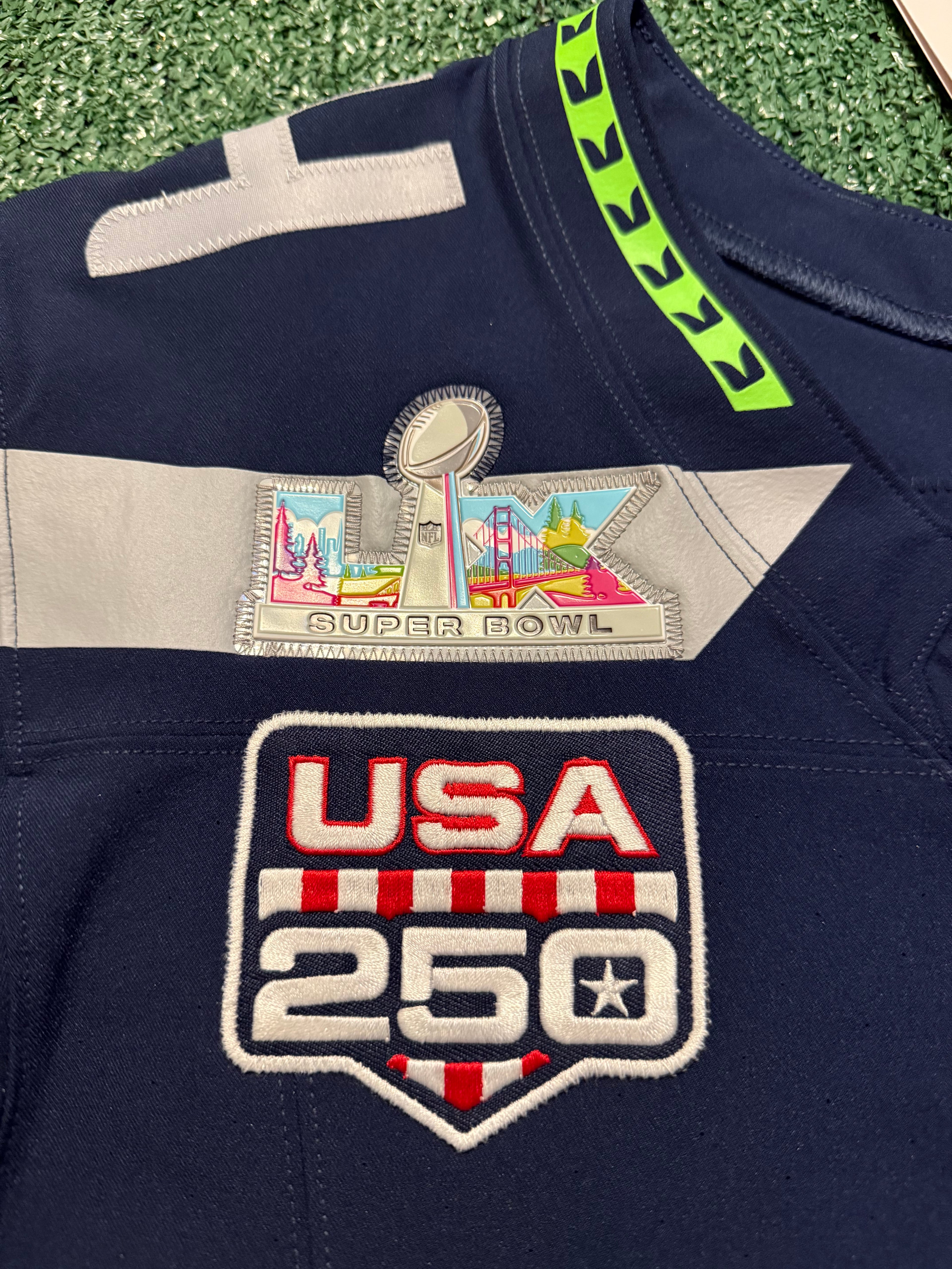 Sam Darnold Seattle Seahawks Jersey #14 Nike Vapor FUSE Elite Navy Size 40 (Medium) NFL