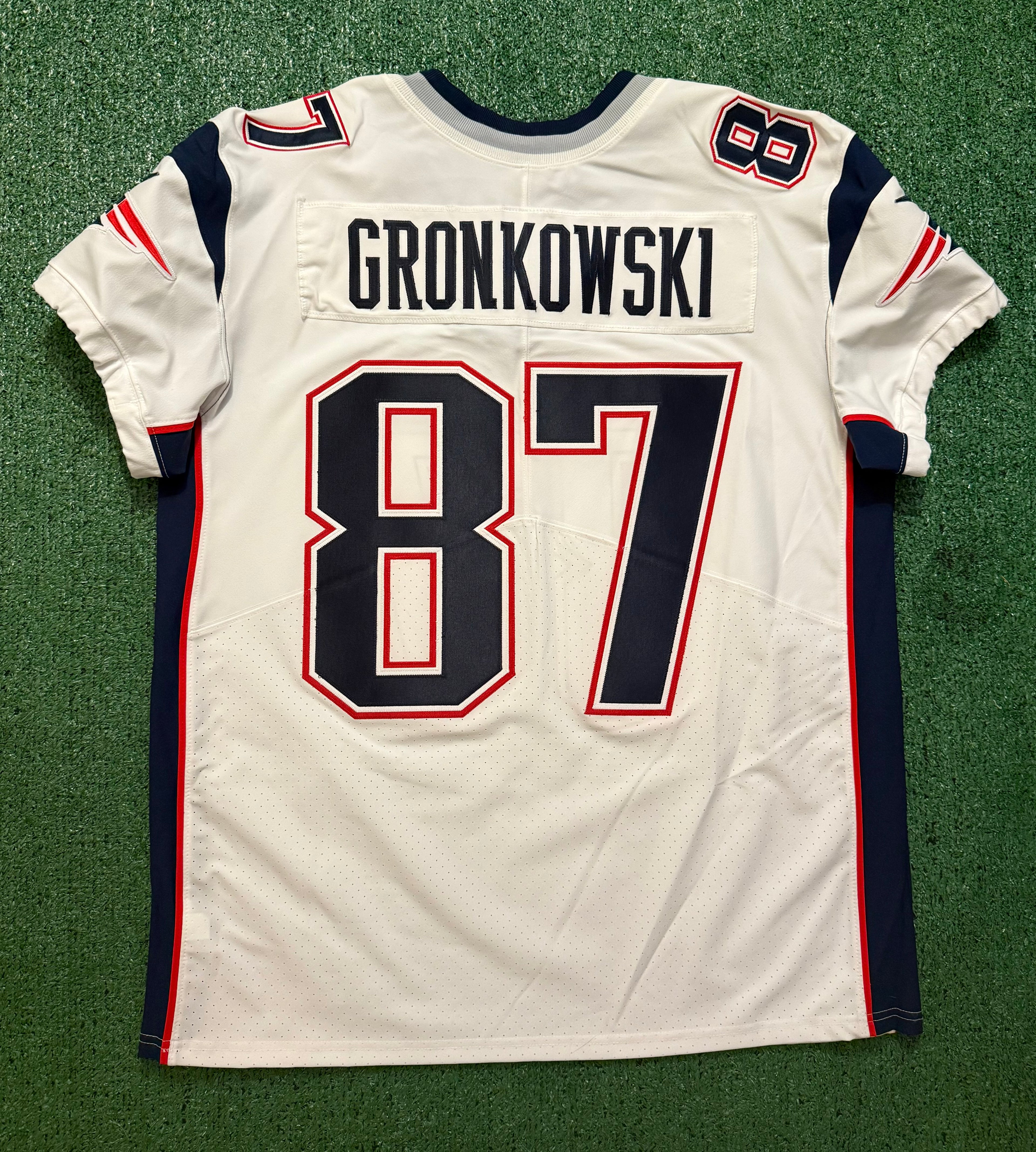 Rob Gronkowski New England Patriots Jersey #87 Nike Vapor Elite White Size 48 (XL) NFL
