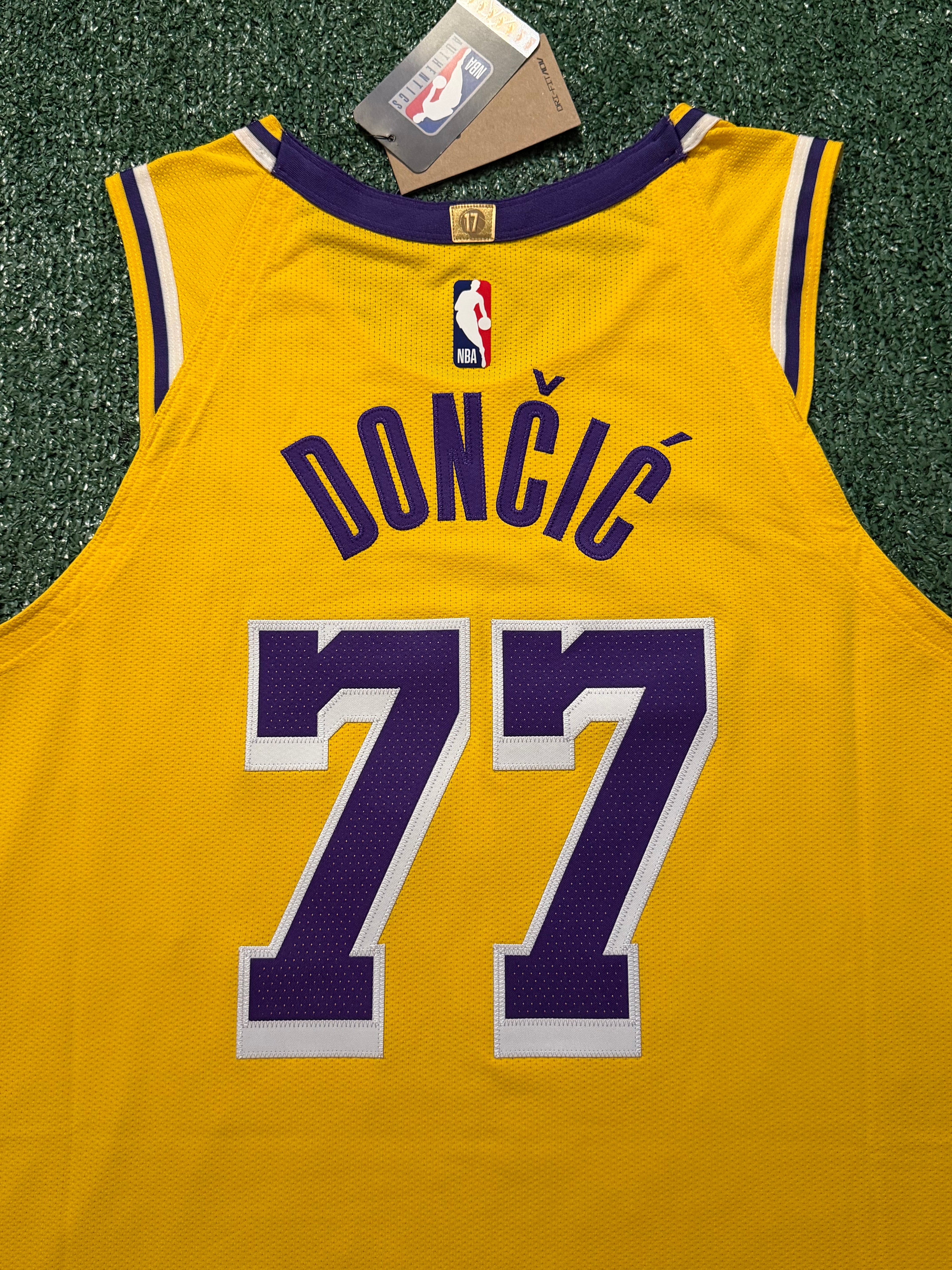 Luka Doncic Los Angeles Lakers Jersey #77 Nike ADV Authentic Gold Size 48 (L) NBA