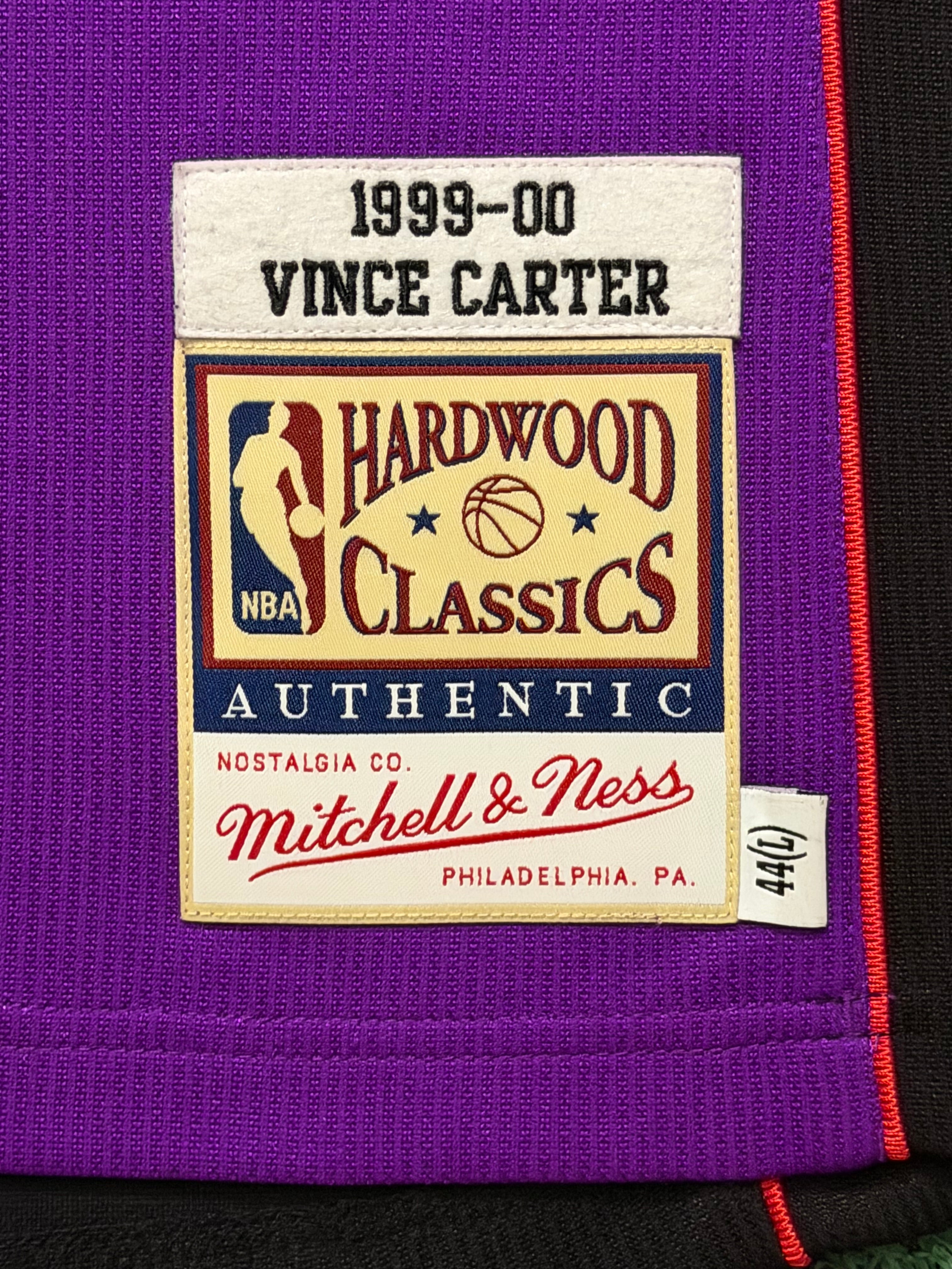 Vince Carter Toronto Raptors Jersey #15 Mitchell & Ness Authentic Purple Size 44 (L) NBA