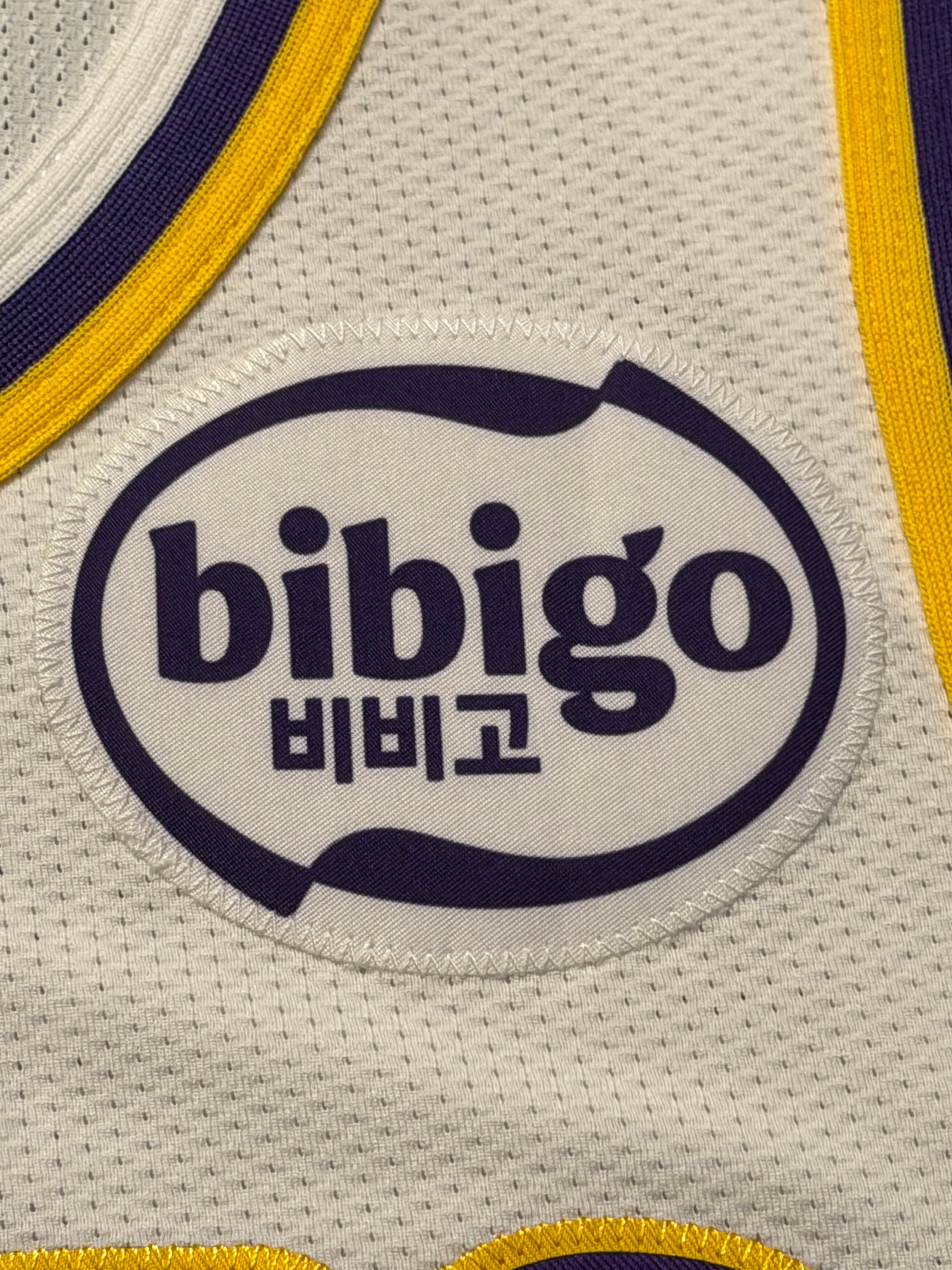 Luka Doncic Los Angeles Lakers Jersey #77 Nike ADV Authentic White Size 52 (XL) NBA