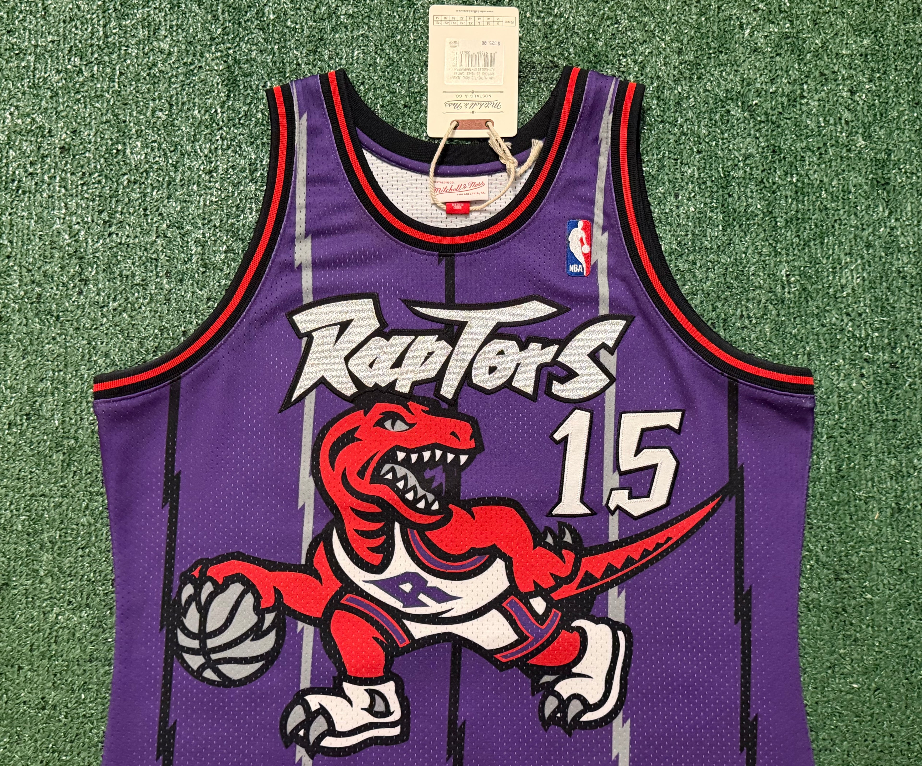 Vince Carter Toronto Raptors Jersey #15 Mitchell & Ness Authentic Purple Size 44 (L) NBA