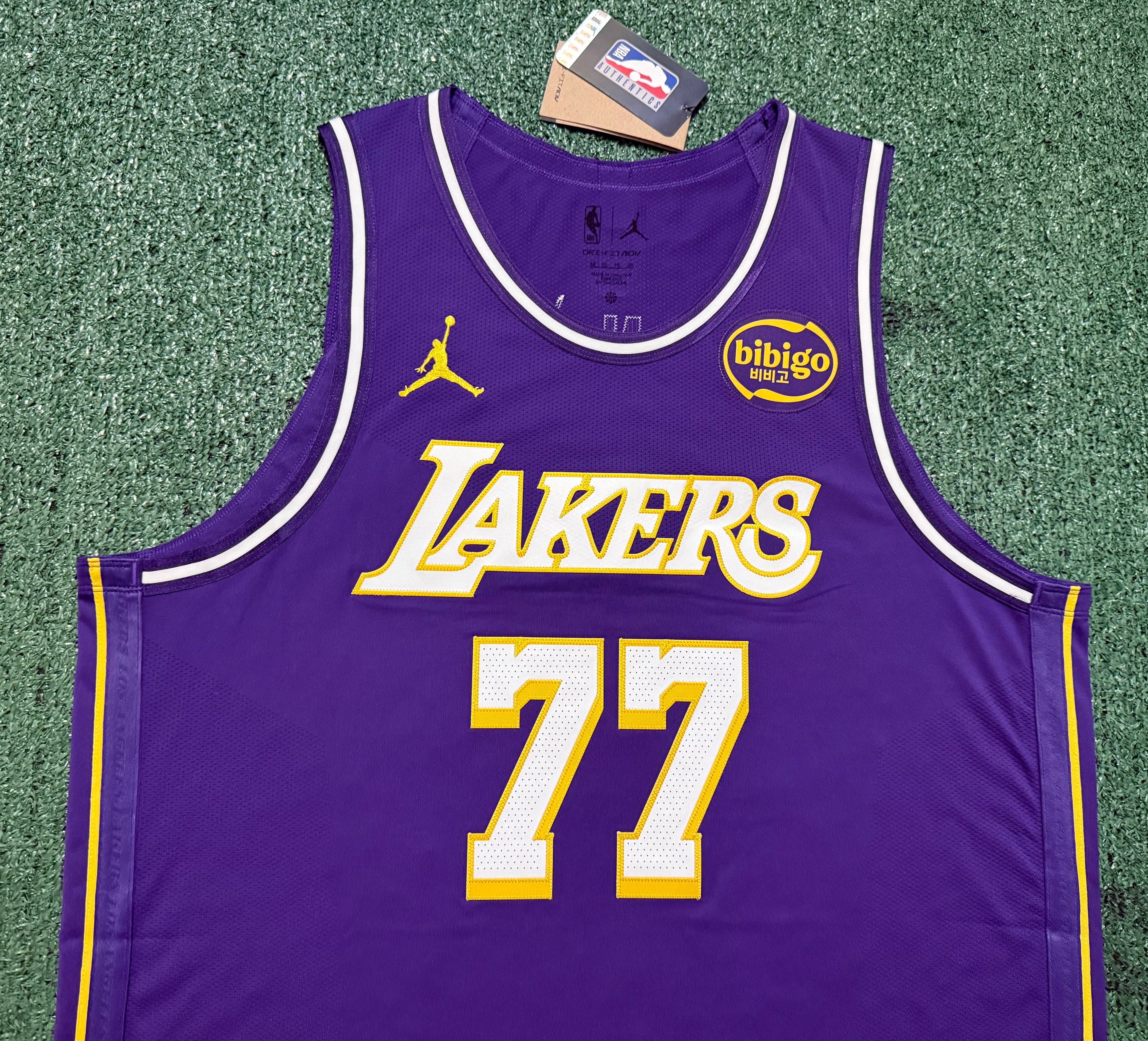 Luka Doncic Los Angeles Lakers Jersey #77 Nike ADV Authentic Purple Size 52 (XL) NBA