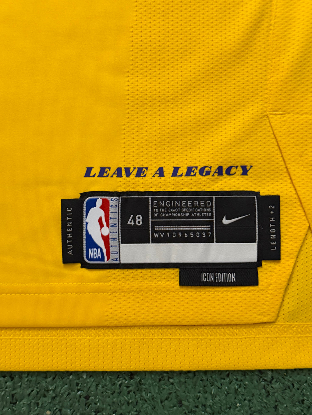 Luka Doncic Los Angeles Lakers Jersey #77 Nike ADV Authentic Gold Size 48 (L) NBA