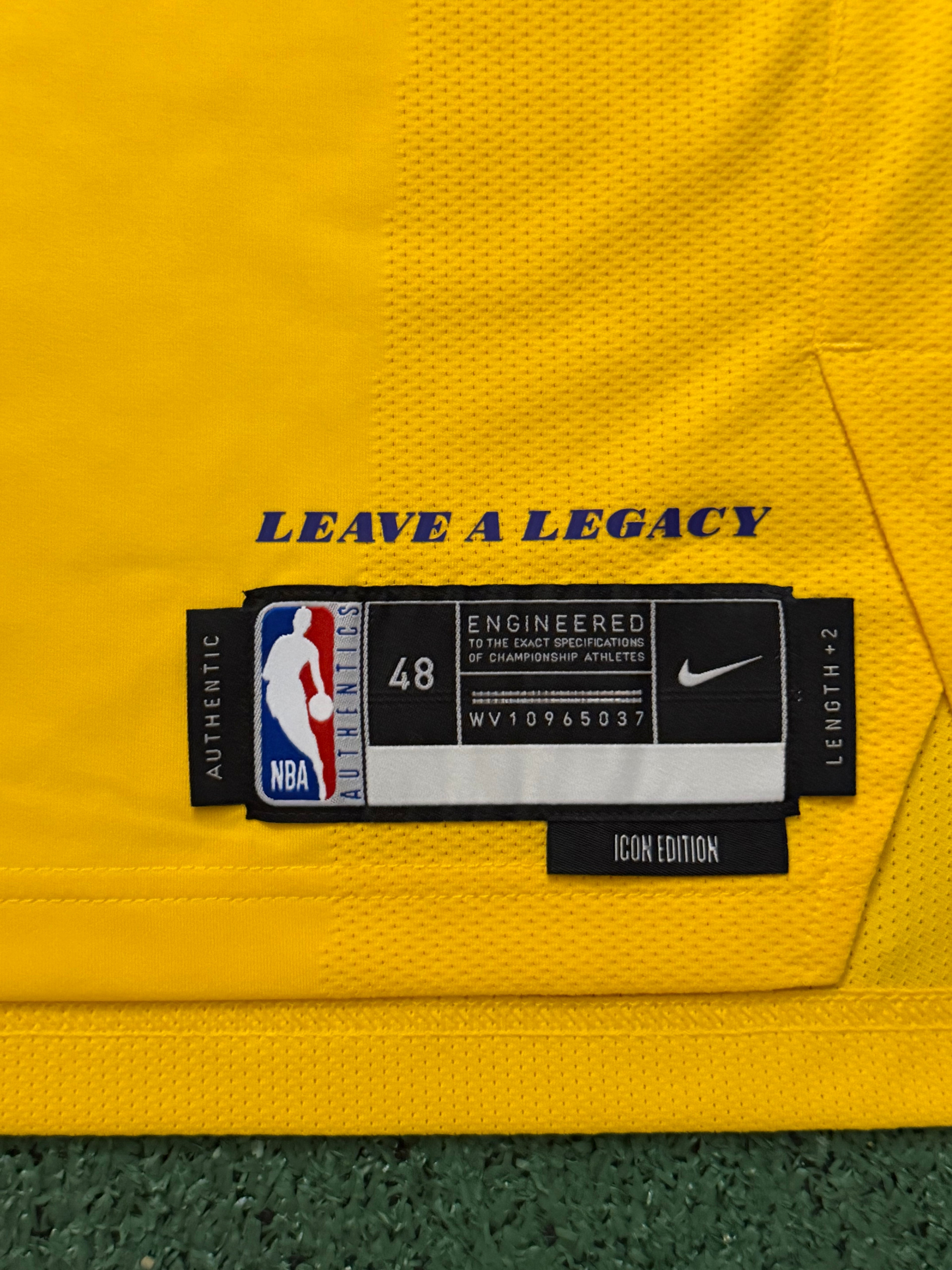 Luka Doncic Los Angeles Lakers Jersey #77 Nike ADV Authentic Gold Size 48 (L) NBA