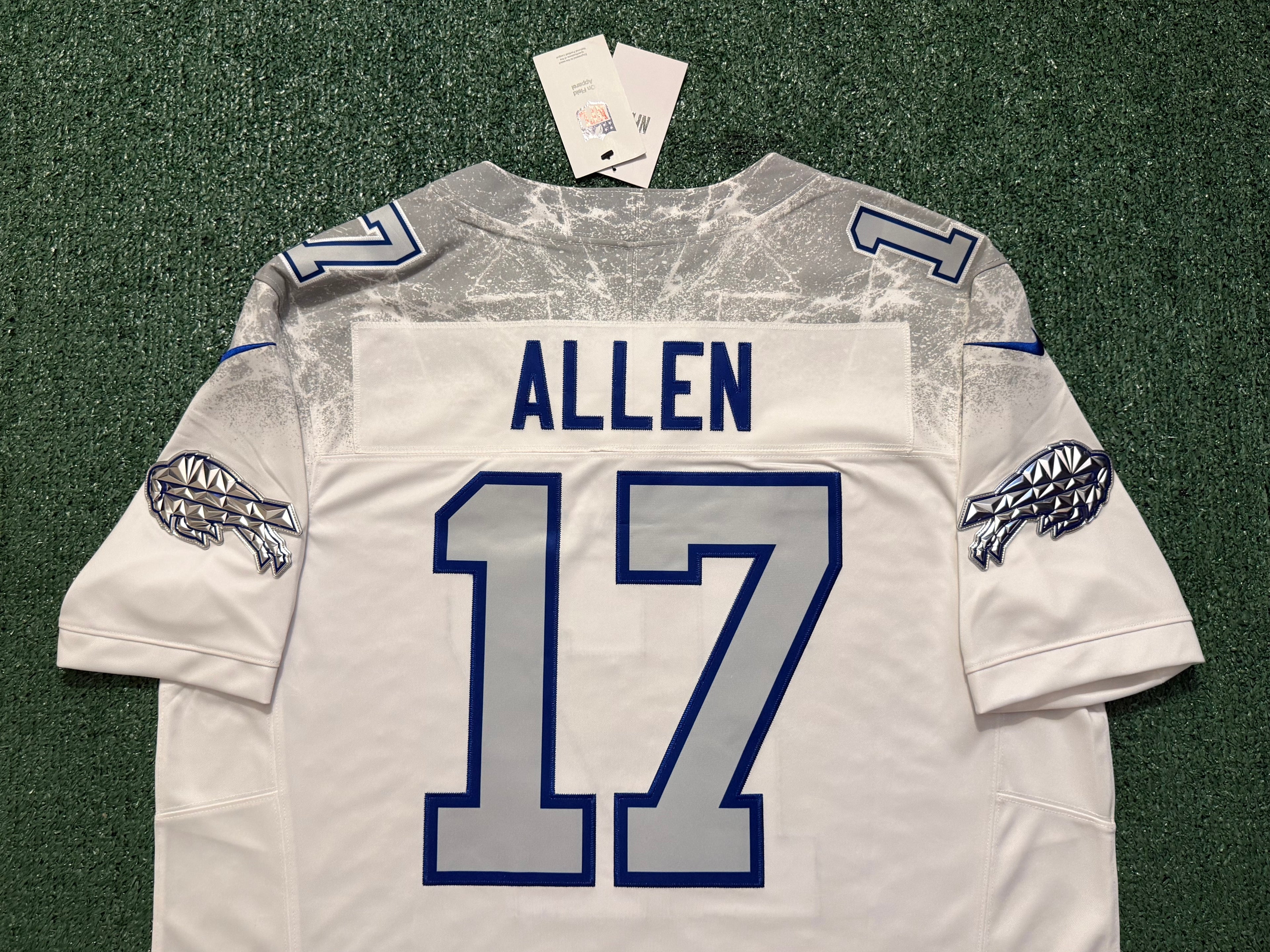 Josh Allen Buffalo Bills Jersey #17 Nike Vapor Fuse Limited Rivalry White Size (XL) NFL