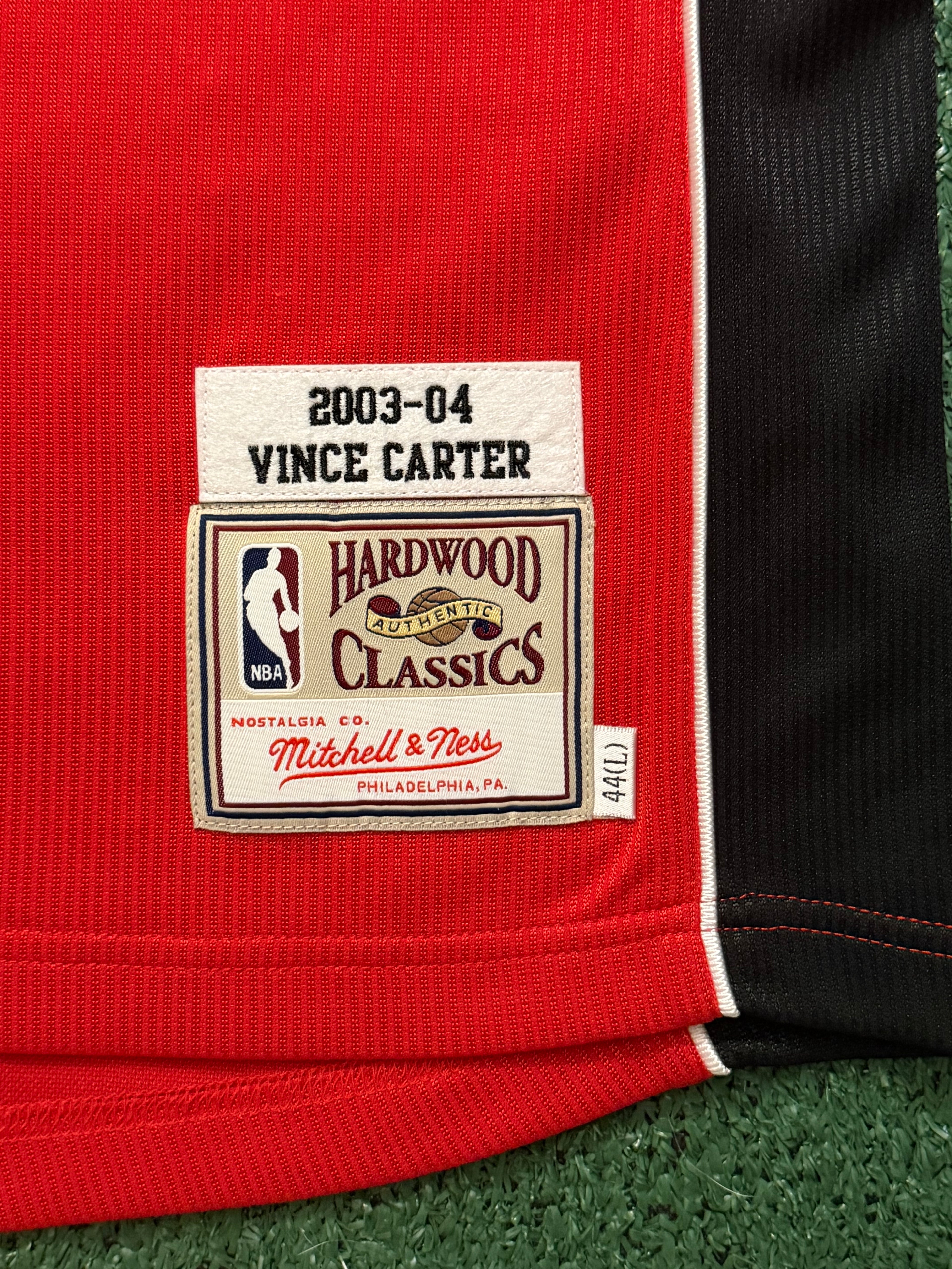 Vince Carter Toronto Raptors Jersey #15 Mitchell & Ness Authentic Red Size 44 (L) NBA