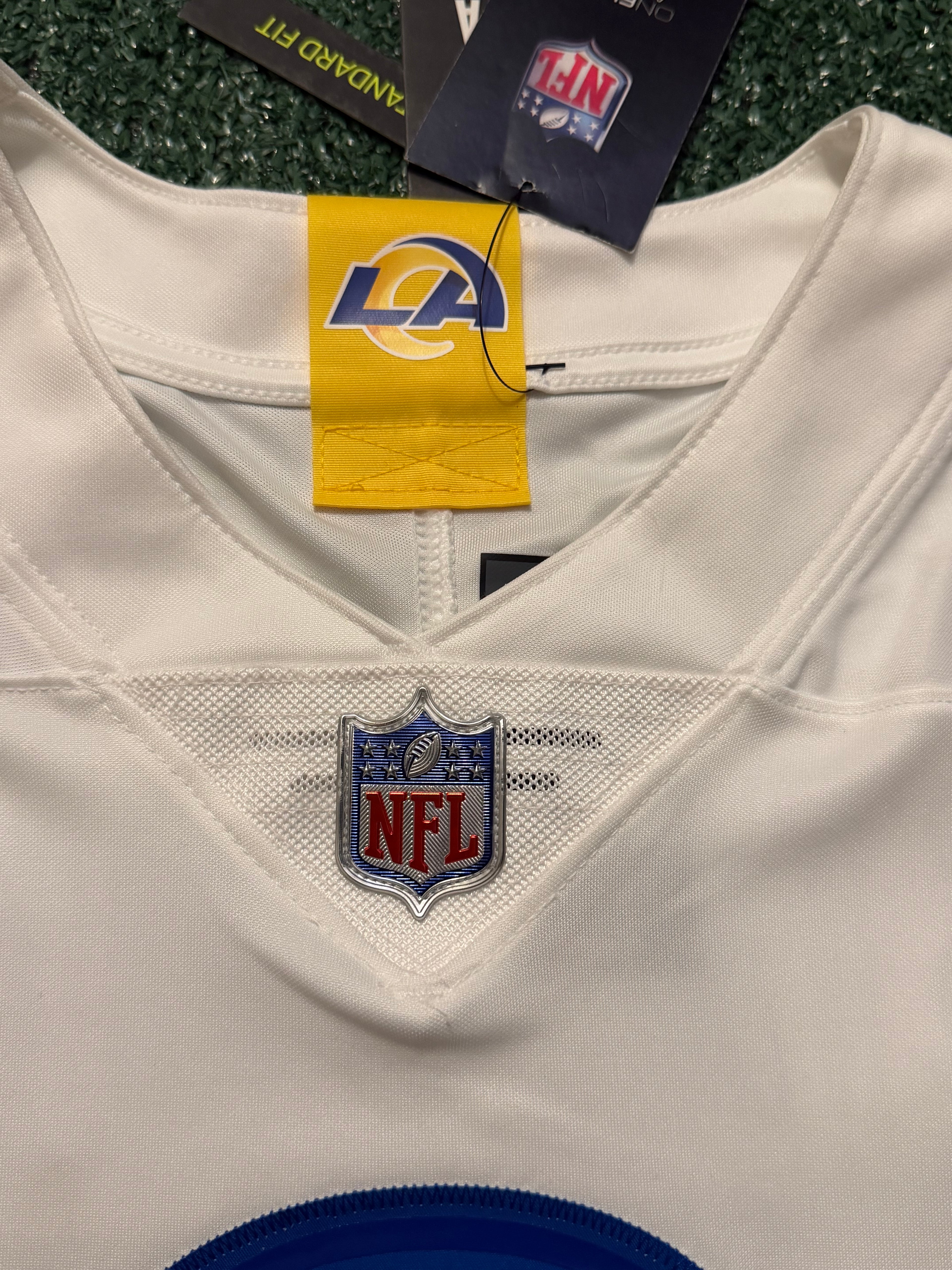 Matthew Stafford Los Angeles Rams Jersey #9 Nike Vapor Limited White (Large) NFL
