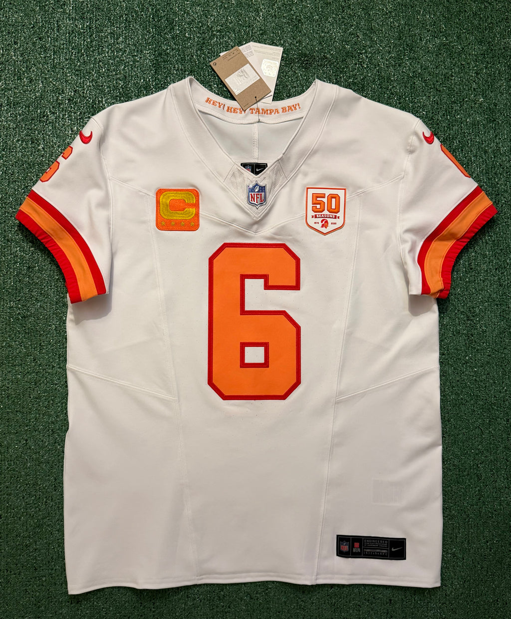 Baker Mayfield Tampa Bay Buccaneers Jersey #6 Nike Vapor FUSE Elite White Creamsicle size 44 (Large) NFL