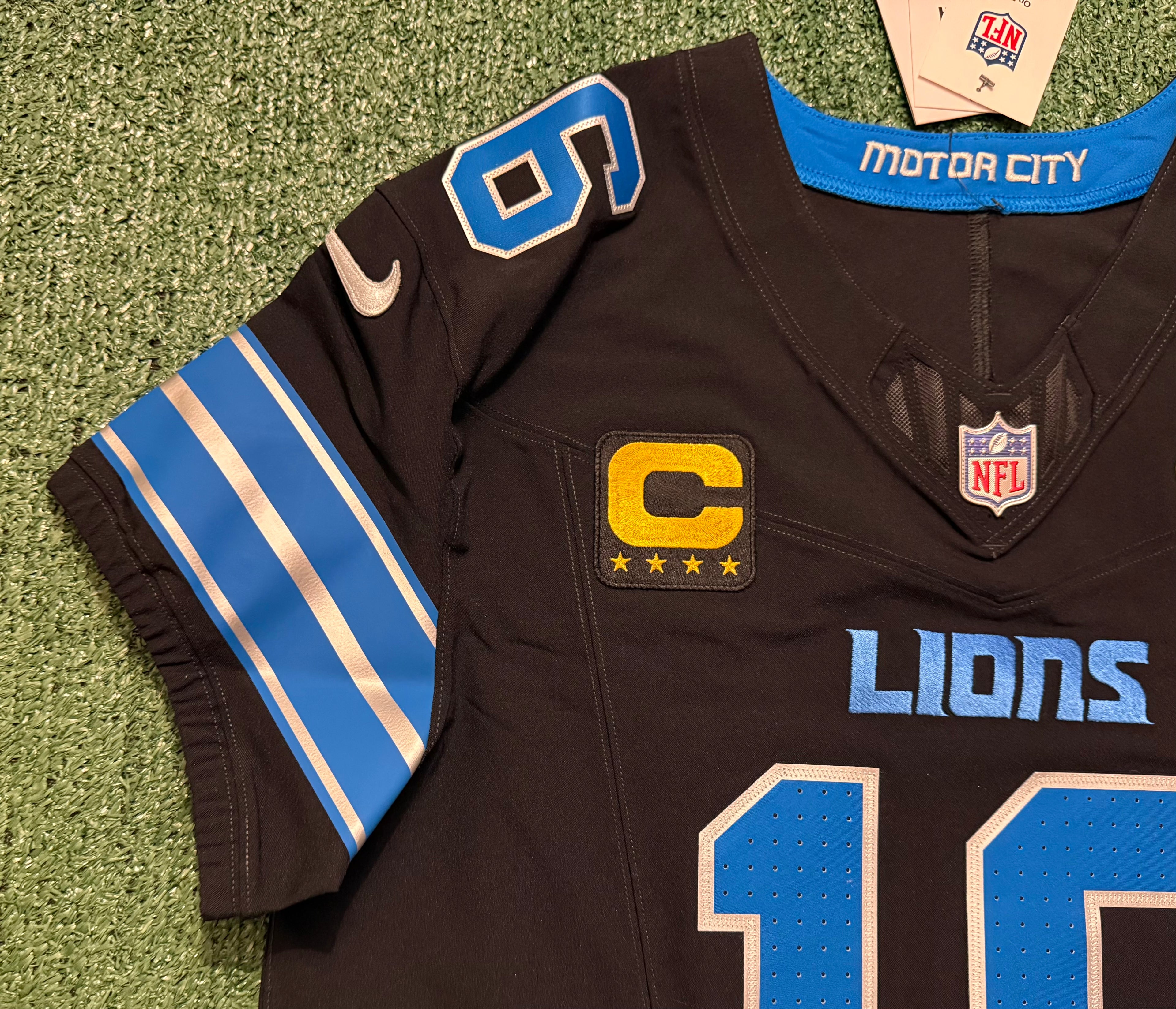 Jared Goff Detroit Lions Jersey #16  Nike Vapor FUSE Elite Black Size 44 (Large) NFL