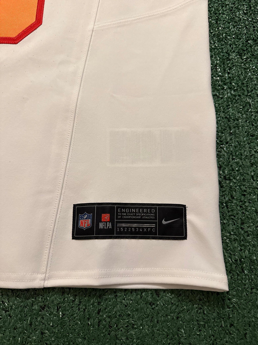 Baker Mayfield Tampa Bay Buccaneers Jersey #6 Nike Vapor FUSE Elite White Creamsicle size 40 (Medium) NFL