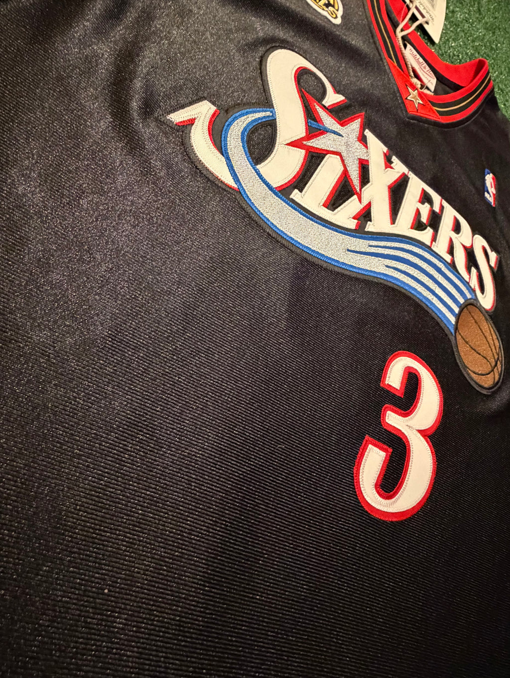 Allen Iverson Philadelphia 76ers Jersey #3 Mitchell & Ness Authentic Black Size 48 (XL) NBA