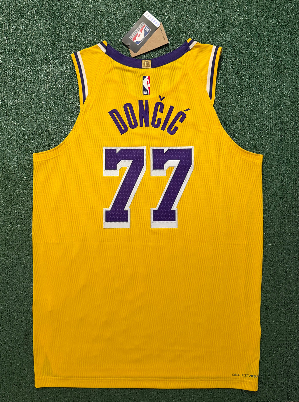 Luka Doncic Los Angeles Lakers Jersey #77 Nike ADV Authentic Gold Size 48 (L) NBA