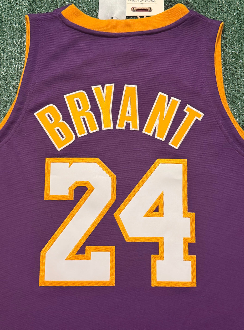 Kobe Bryant Los Angeles Lakers Jersey #24 Mitchell & Ness Authentic Purple Size 44 (L) NBA