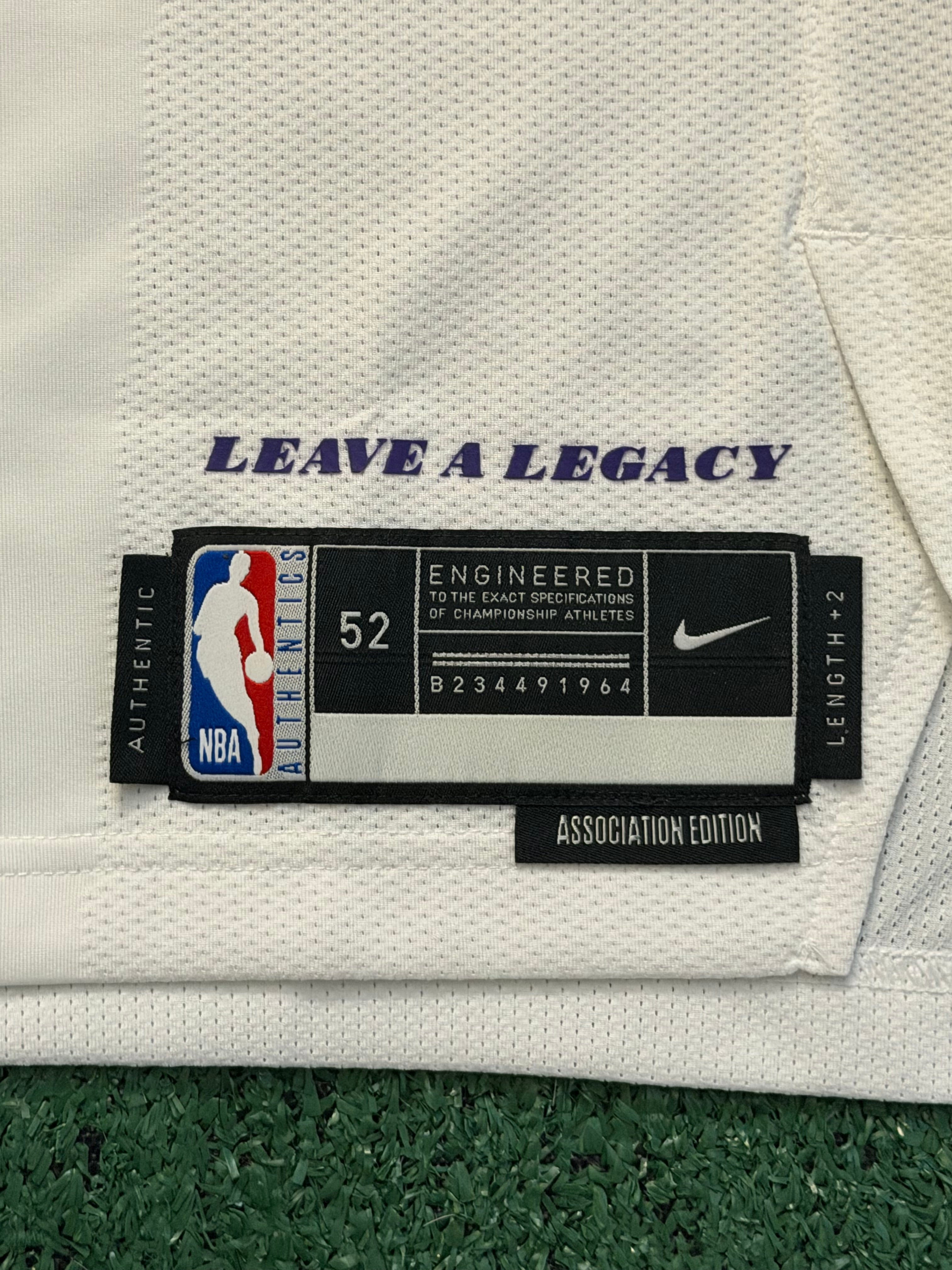 Luka Doncic Los Angeles Lakers Jersey #77 Nike ADV Authentic White Size 52 (XL) NBA