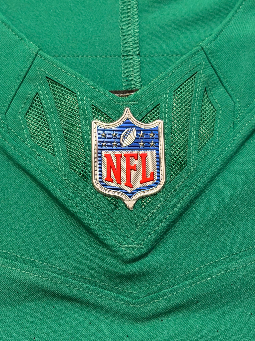 Jason Kelce Philadelphia Eagles Jersey #62 Nike Vapor FUSE Elite Kelly Green Size 40 (Medium) NFL