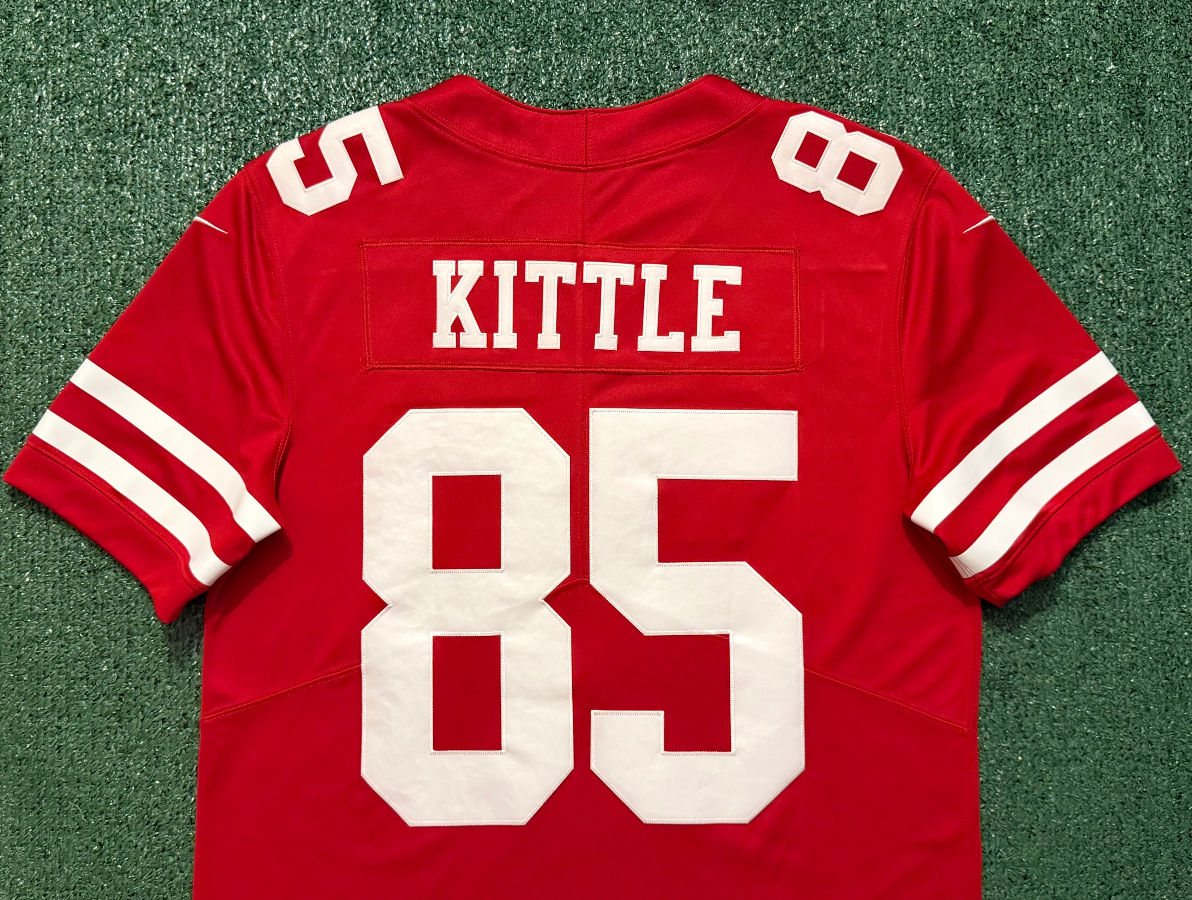 George Kittle San Francisco 49ers
Jersey #85 Nike Vapor Limited Red Size (Medium) NFL