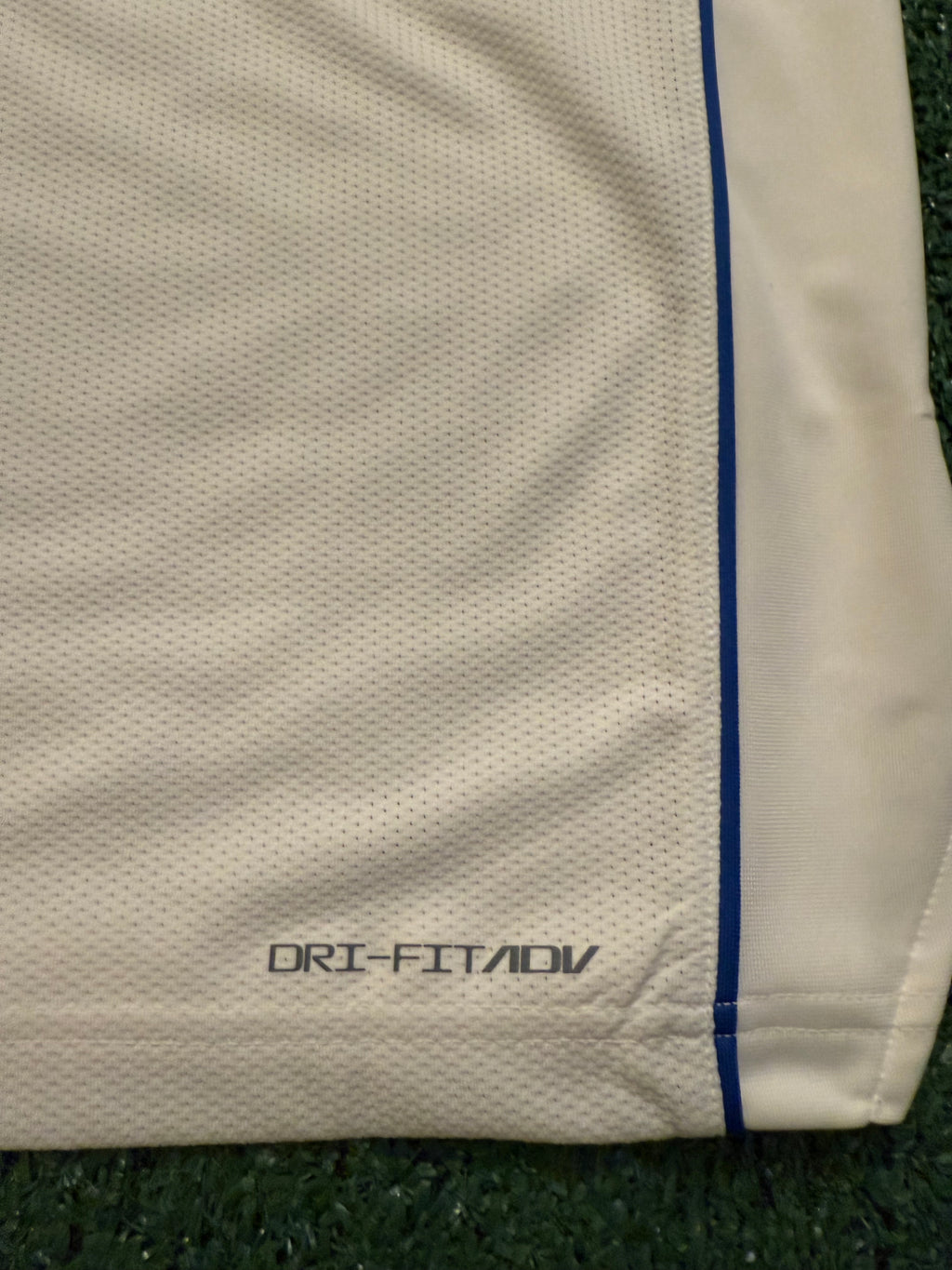 Kyrie Irving Dallas Mavericks Jersey #11 Nike ADV White Size 48 (Large) NBA
