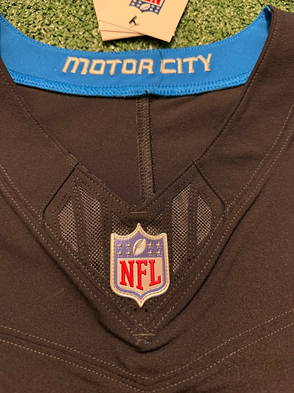 Aidan Hutchinson Detroit Lions Jersey #97 Nike Vapor FUSE Elite black size 40 (Medium) NFL