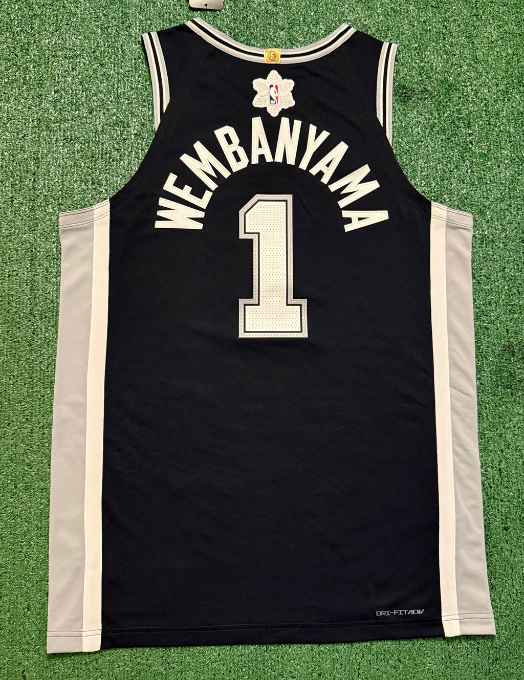 Victor Wembanyama San Antonio Spurs Jersey #1 Nike ADV Authentic Black Size 48 (L) NBA