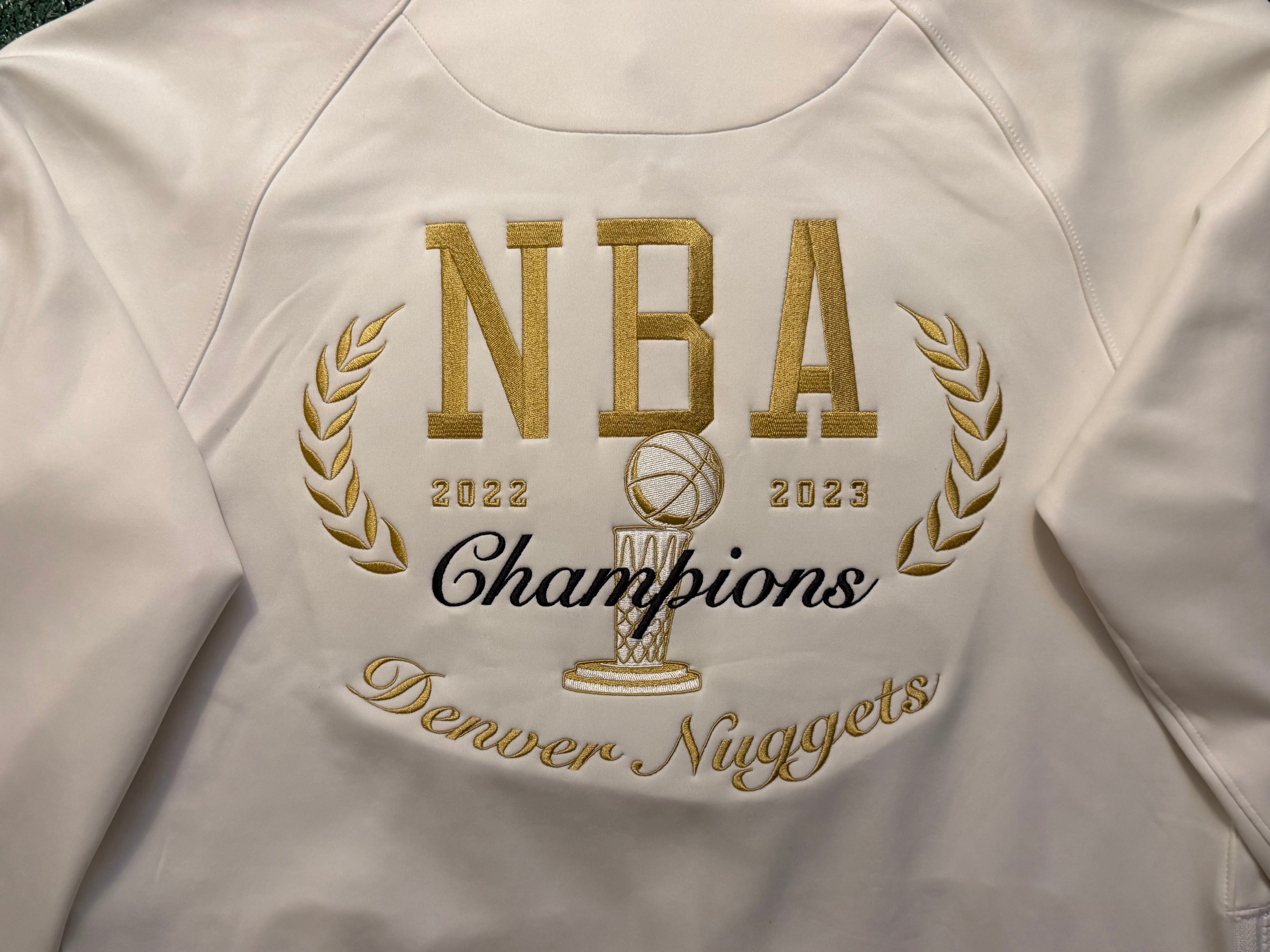 Authentic Denver Nuggets 2022-23 Nike NBA Champions Dri-Fit Full-Zip Jacket - M