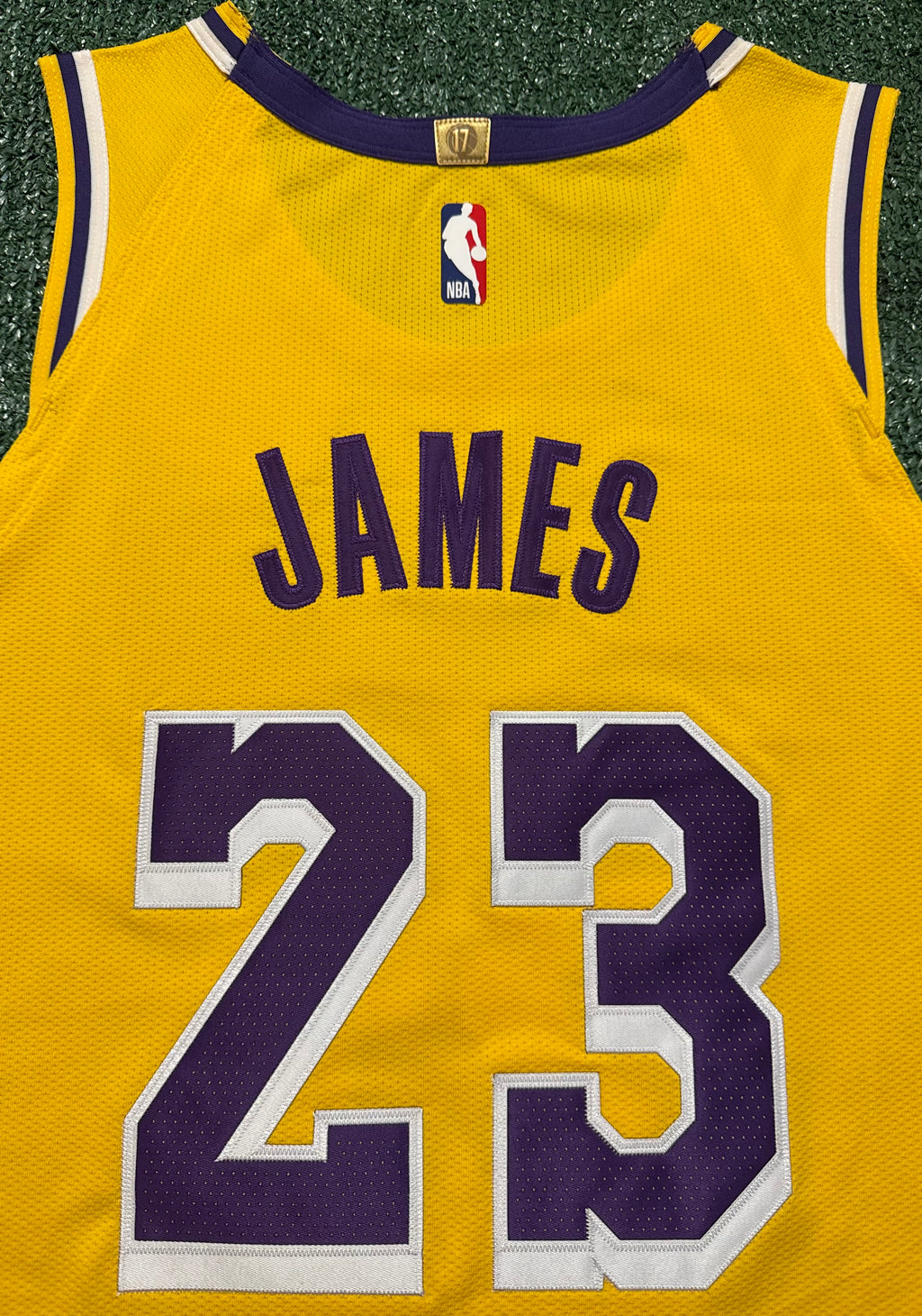 LeBron James Los Angeles Lakers Jersey #23 Nike ADV Authentic Gold Size 48 (L) NBA