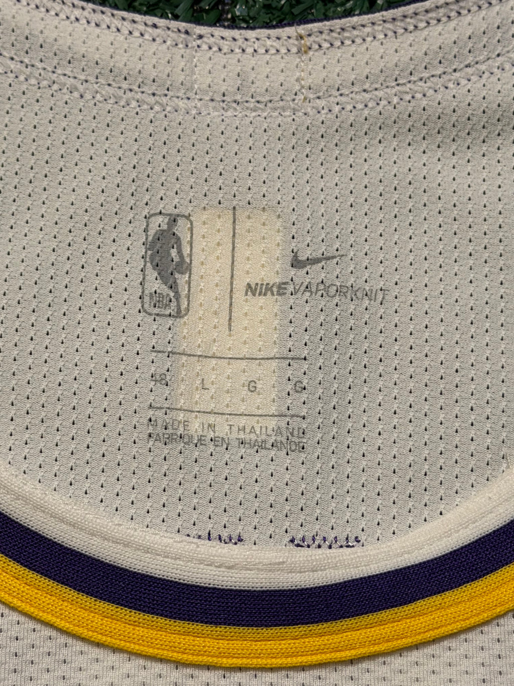 LeBron James Los Angeles Lakers Jersey #23 Nike VaporKnit Authentic White Size 48 (Large) NBA
