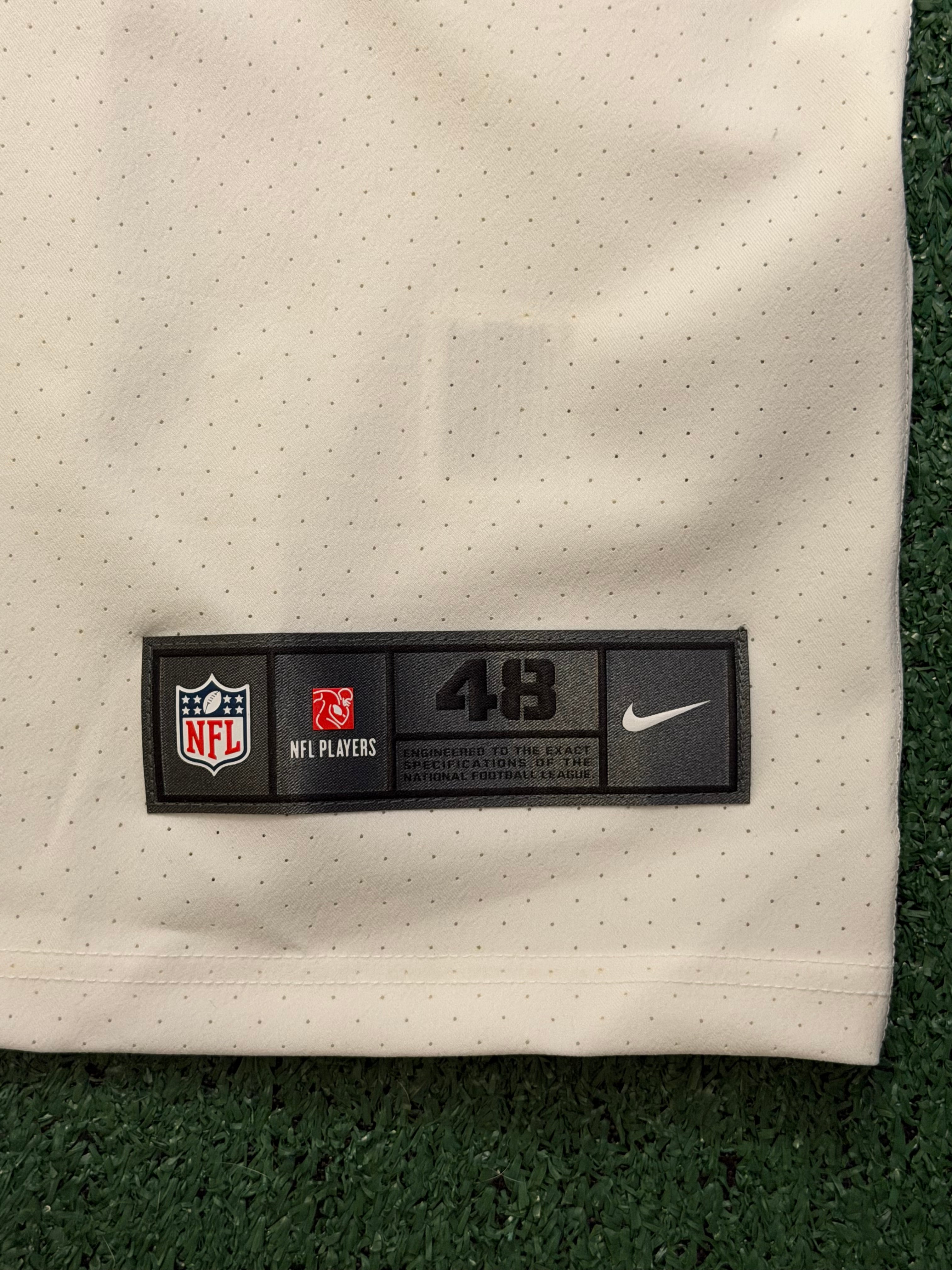Tom Brady Tampa Bay Buccaneers Jersey #12 Nike Vapor Elite White size 48 (XL) NFL